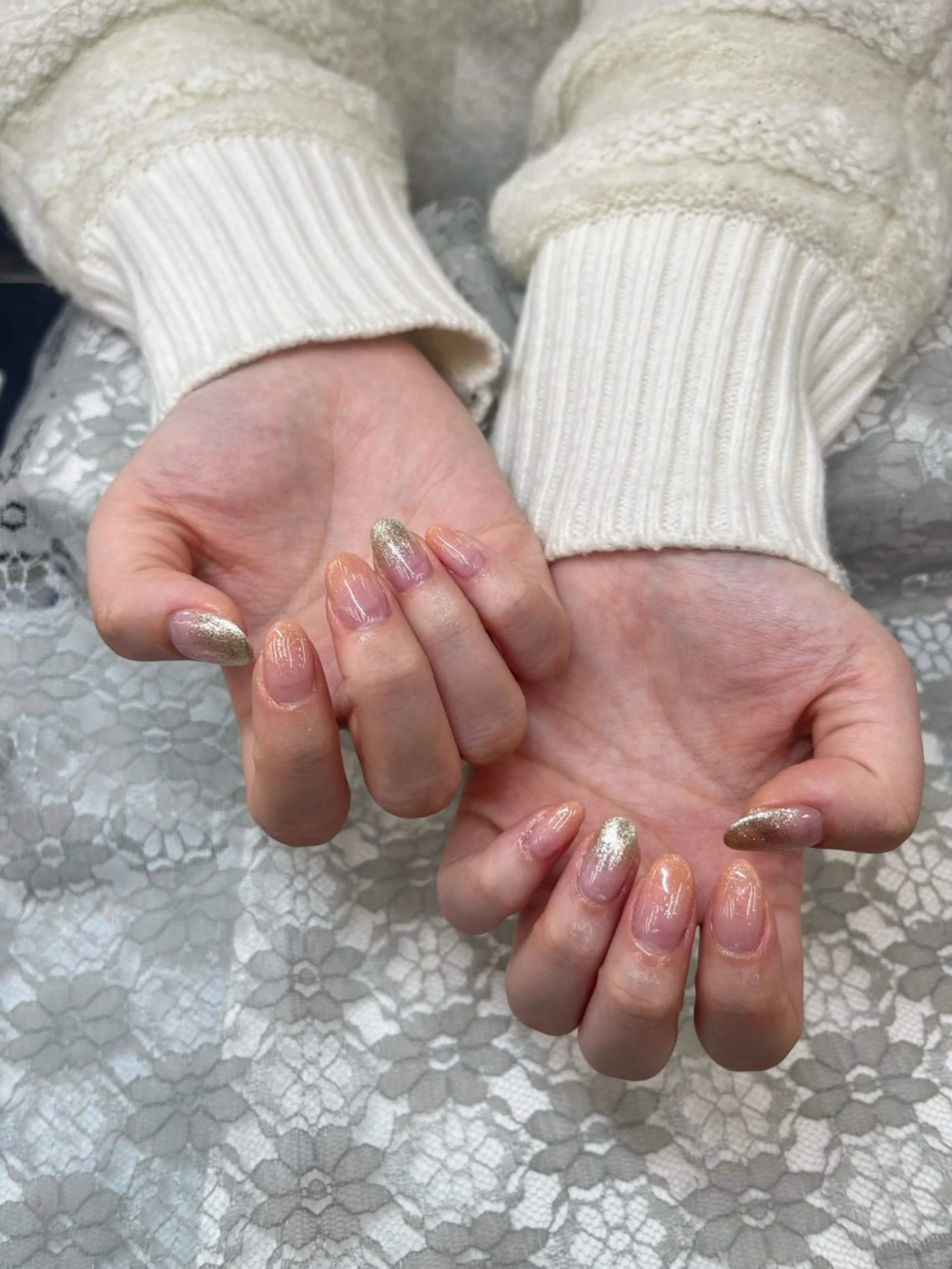 ネイル クリアネイル ゴールド グラデーション ラメ(グリッター) ラメグラデーション MAXKELLY YUNAのネイルデザイン