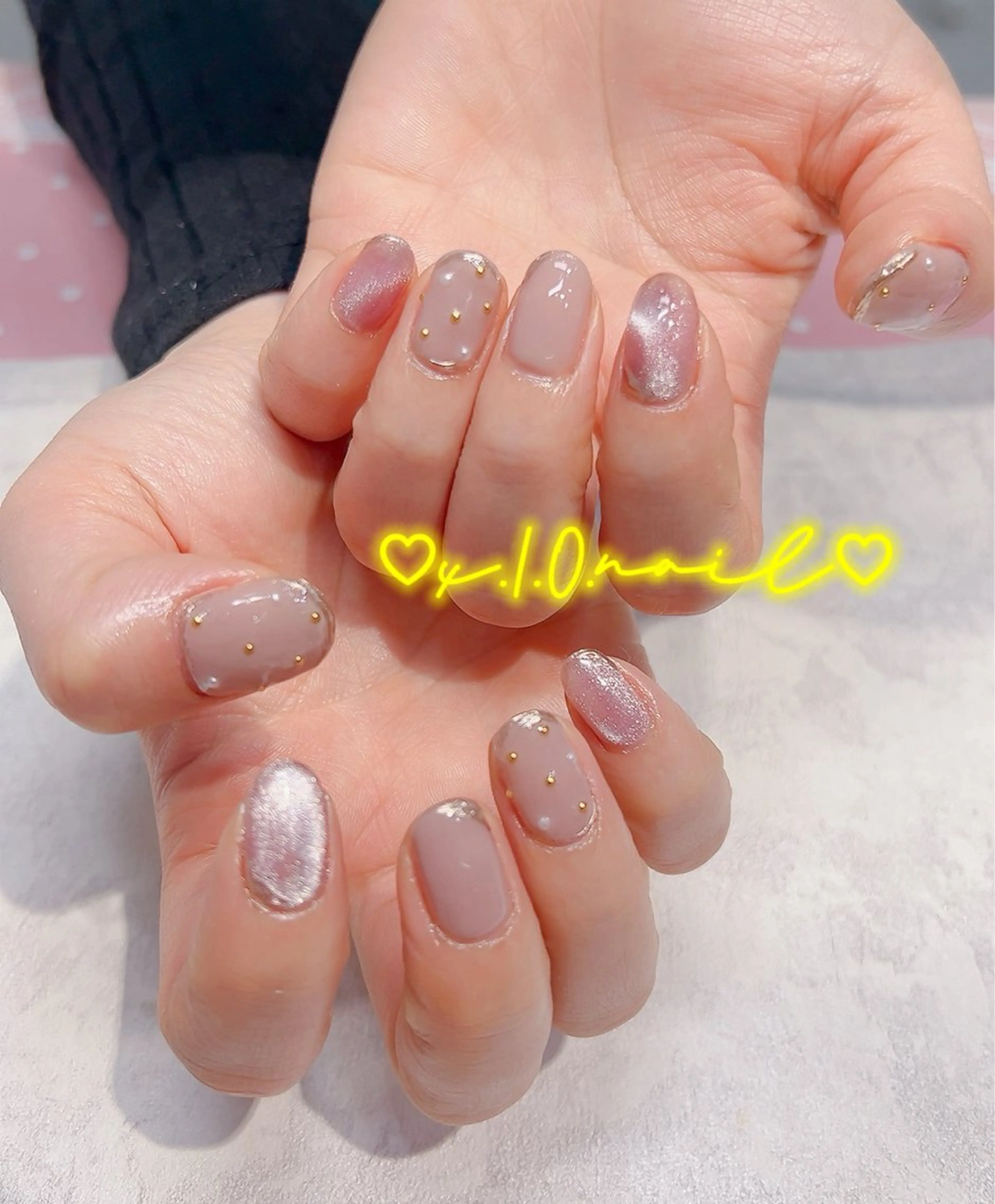 ネイル アニマル柄 アートネイル マグネットネイル ミラーネイル ニュアンスネイル ハンドネイル x.1.0.nail ♡Cのネイルデザイン