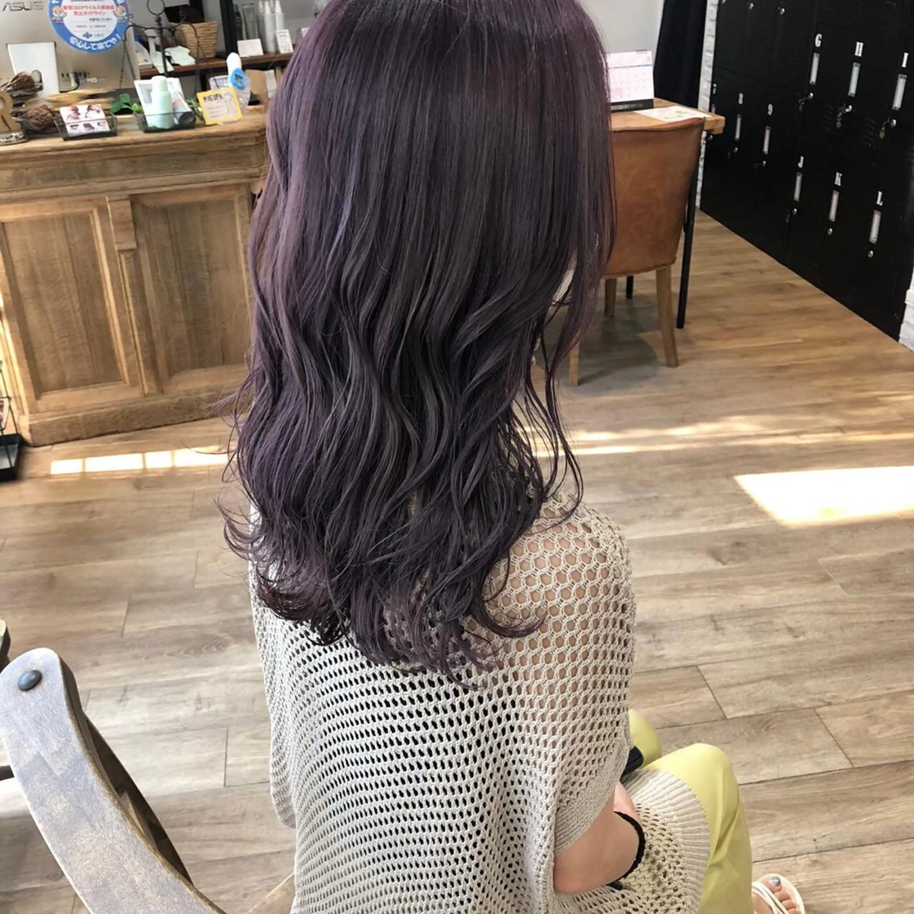 セミロング カラー i muのヘアスタイル