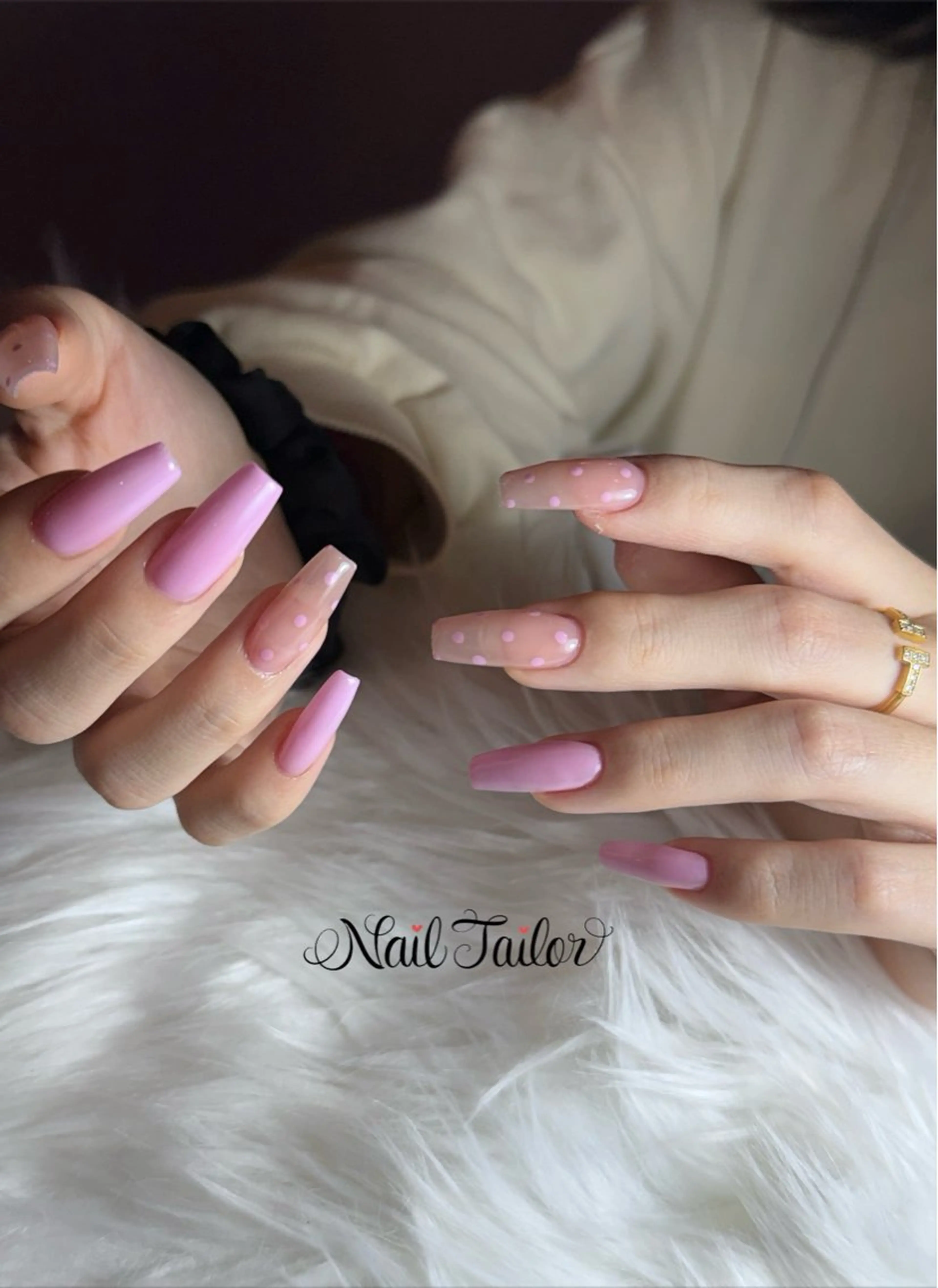 ネイル ドット ロングネイル ピンク ハンドネイル 〜Nail Tailor〜 ネイルテイラー所属・NailTailor ネイルテイラーのネイルデザイン
