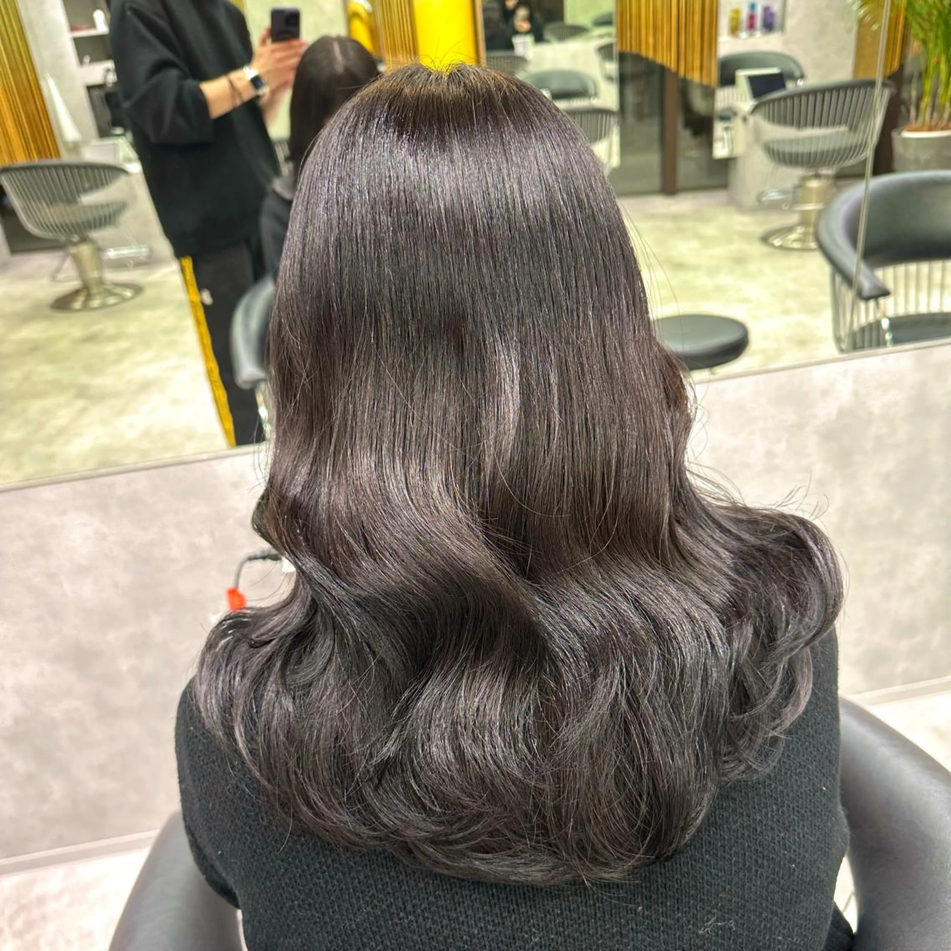 セミロング カラー DAIKIベージュ 🍂レイヤーカットのヘアスタイル