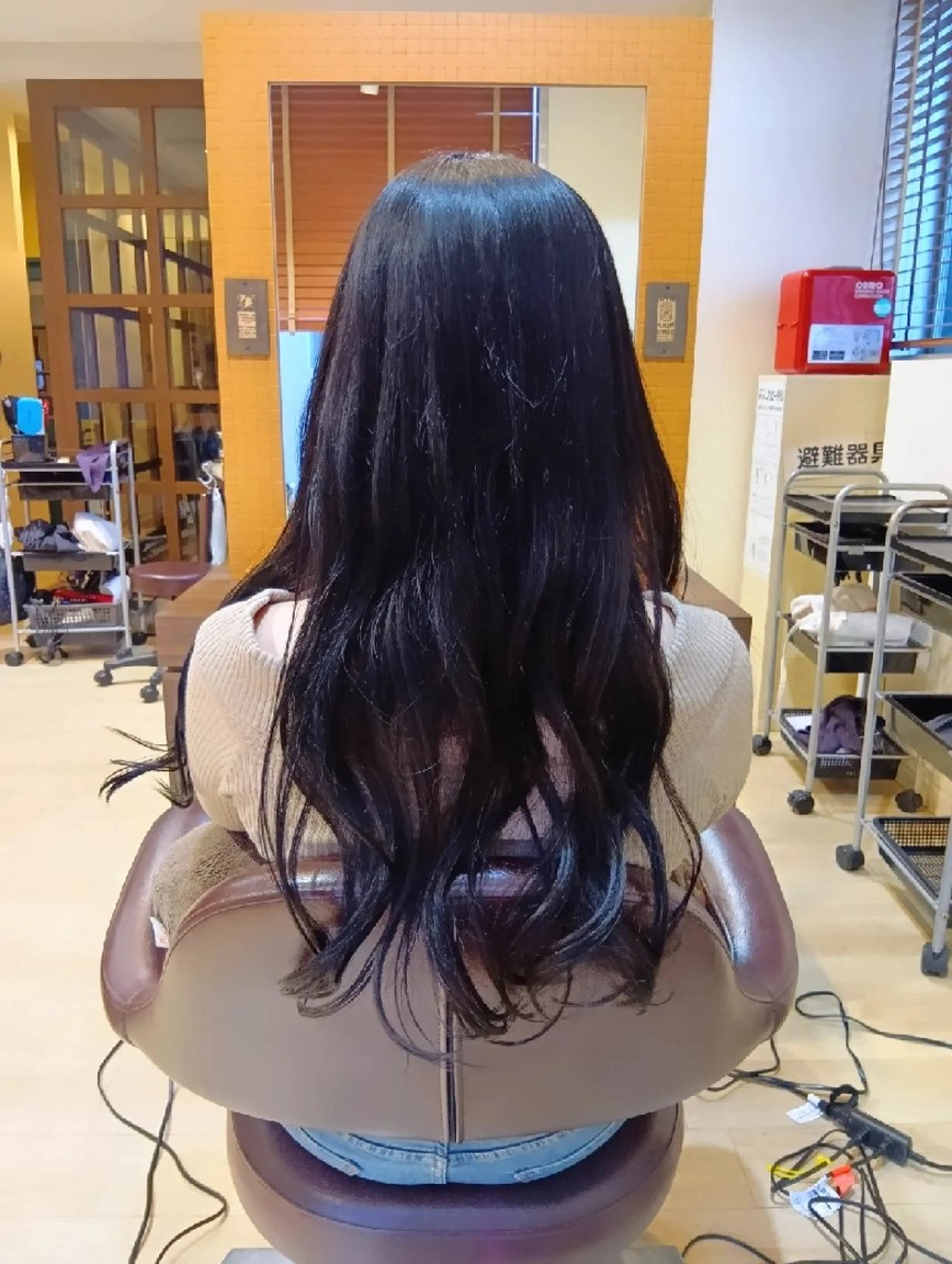 カラー ロング ベージュカラー ブリーチ ヘアカラー トリートメント 小林暢🌟Orque 髪質改善サロン🌙のヘアスタイル