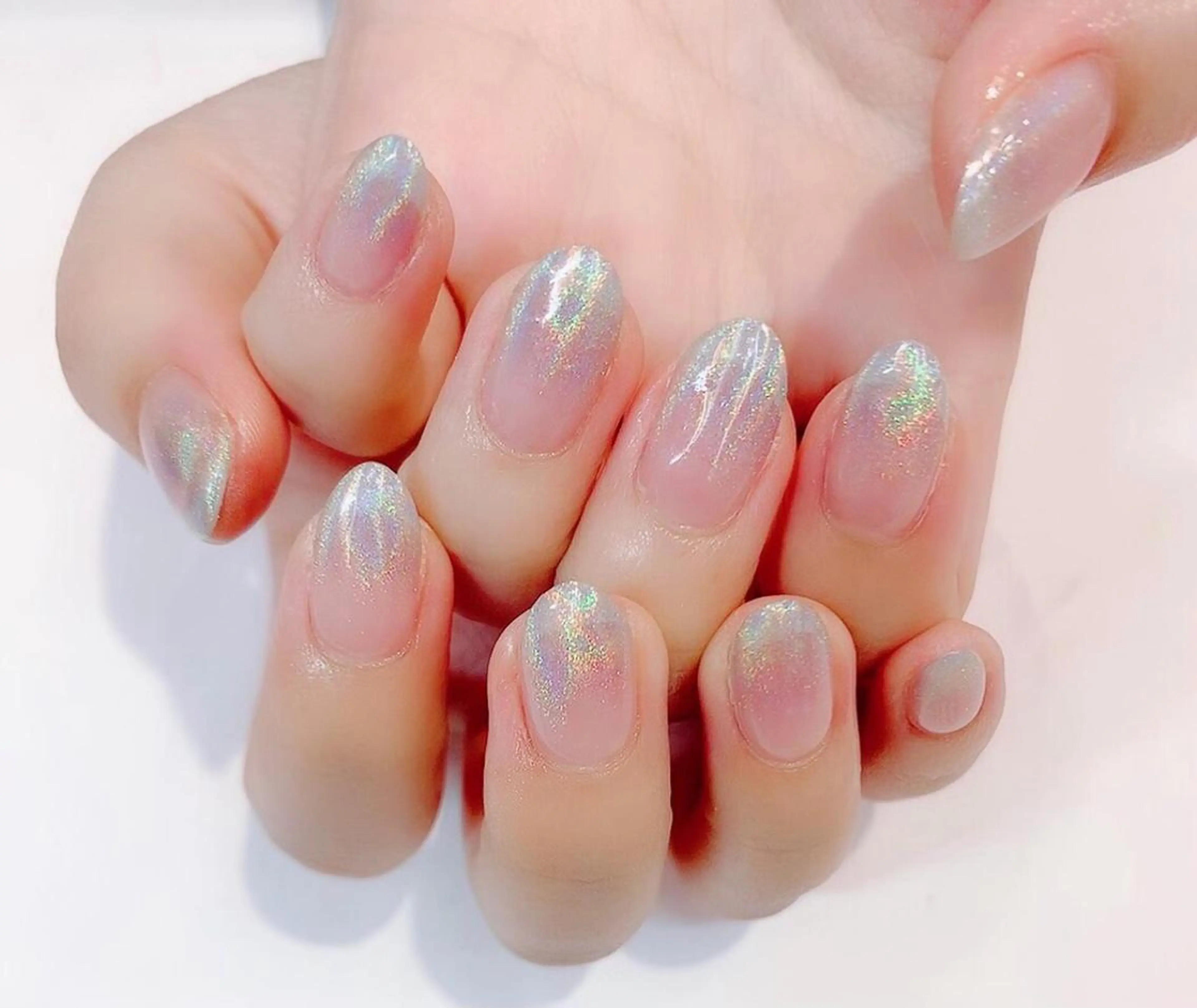 ネイル グラデーション ハンドネイル フットネイル ハンドケア 🦋AYNIL🦋 ナチュラル専門店♥️のネイルデザイン