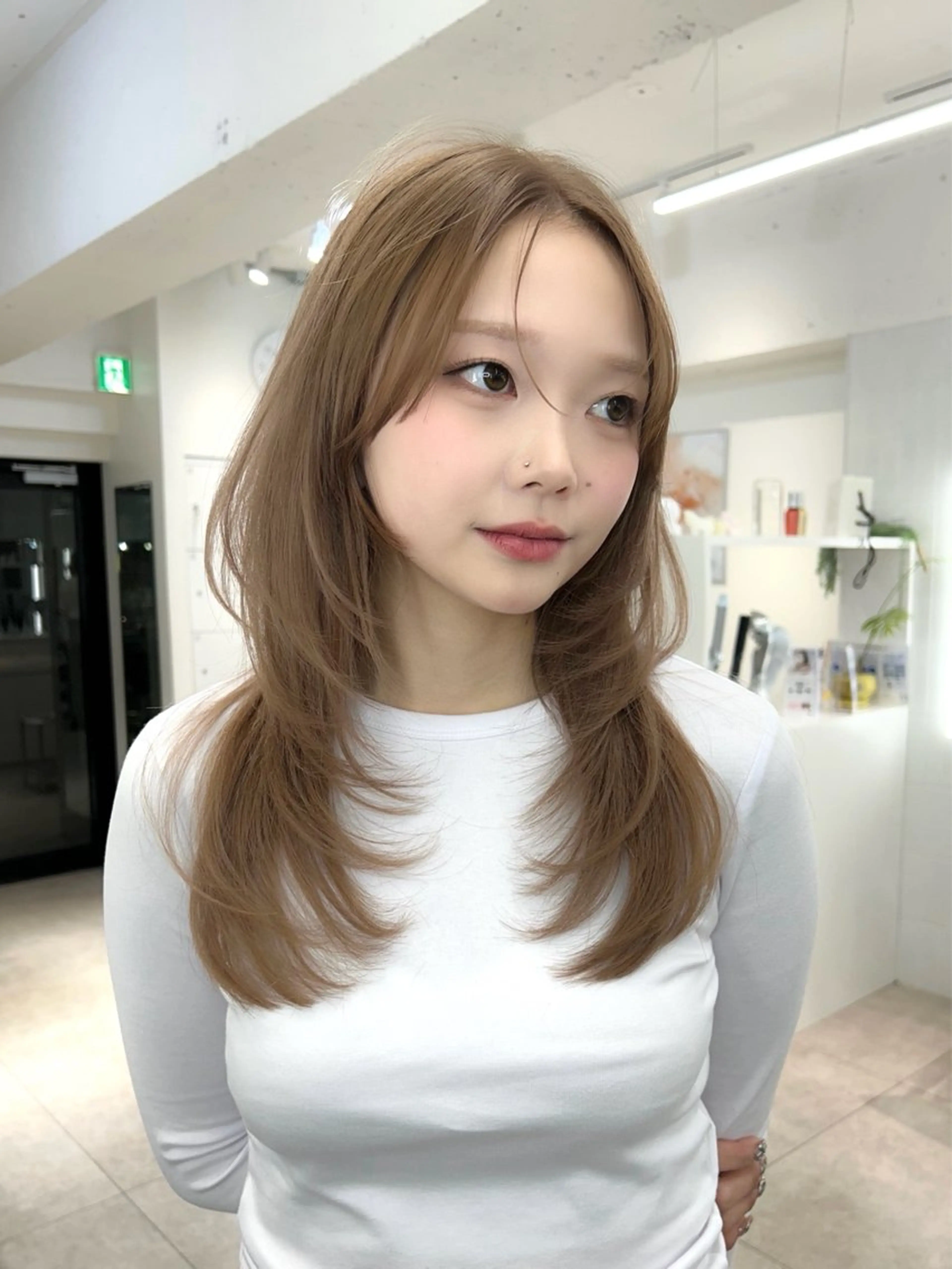 セミロング レイヤーカット カット フェード・メッシュ ハイトーン/fumaのヘアスタイル