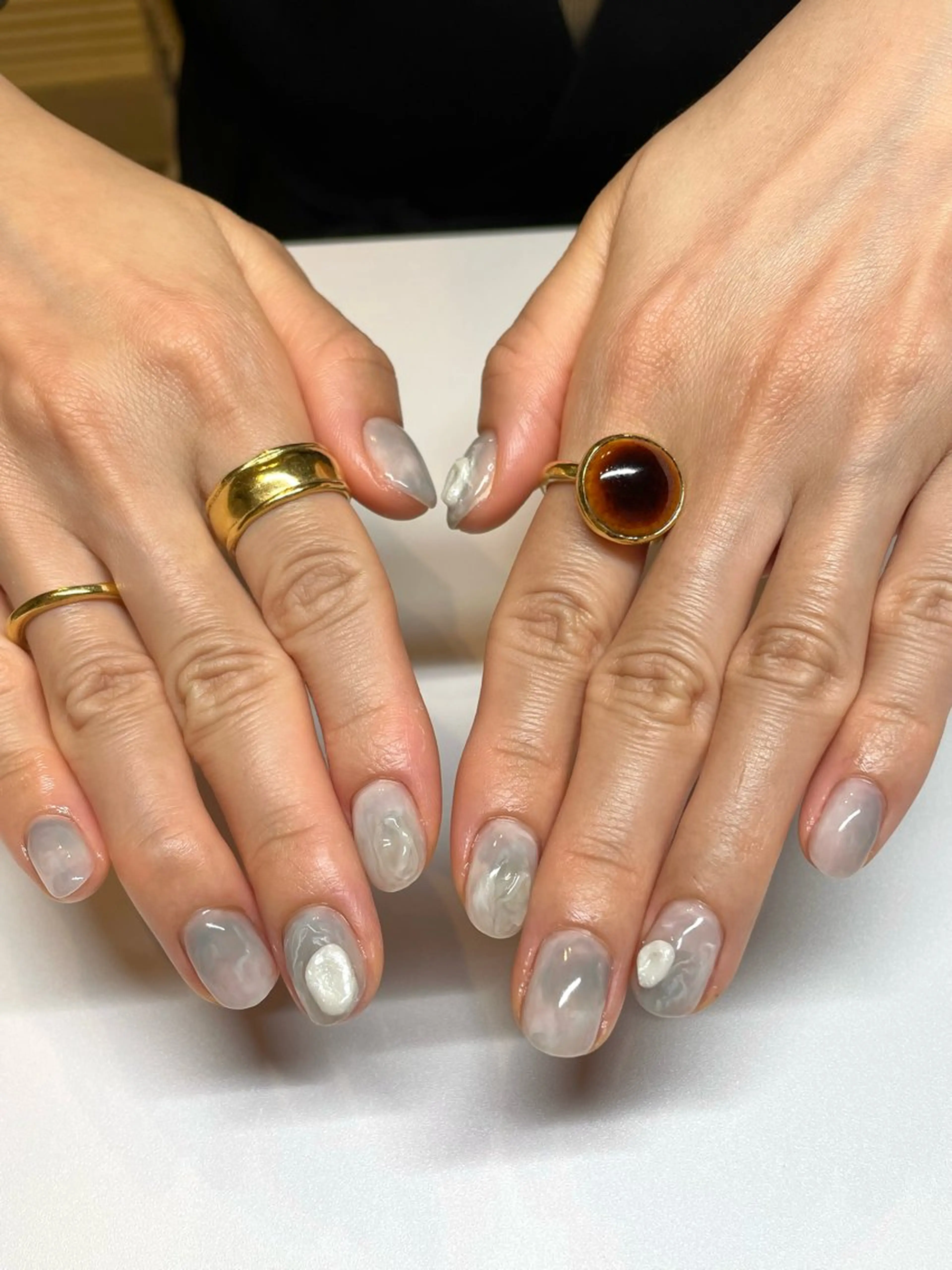 ネイル ニュアンスネイル ネイルサロン Yetのネイルデザイン