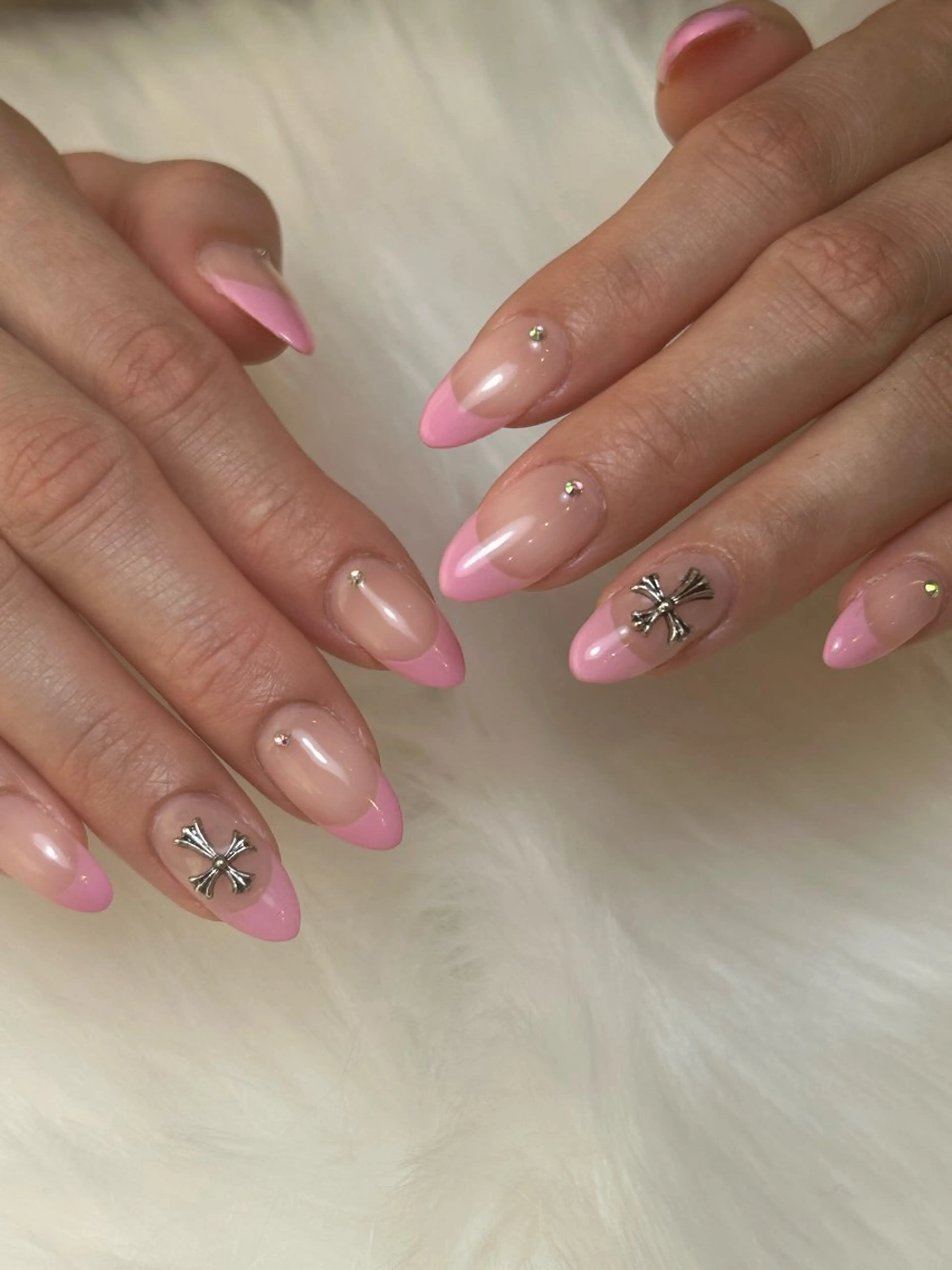 ネイル poli nailsのネイルデザイン