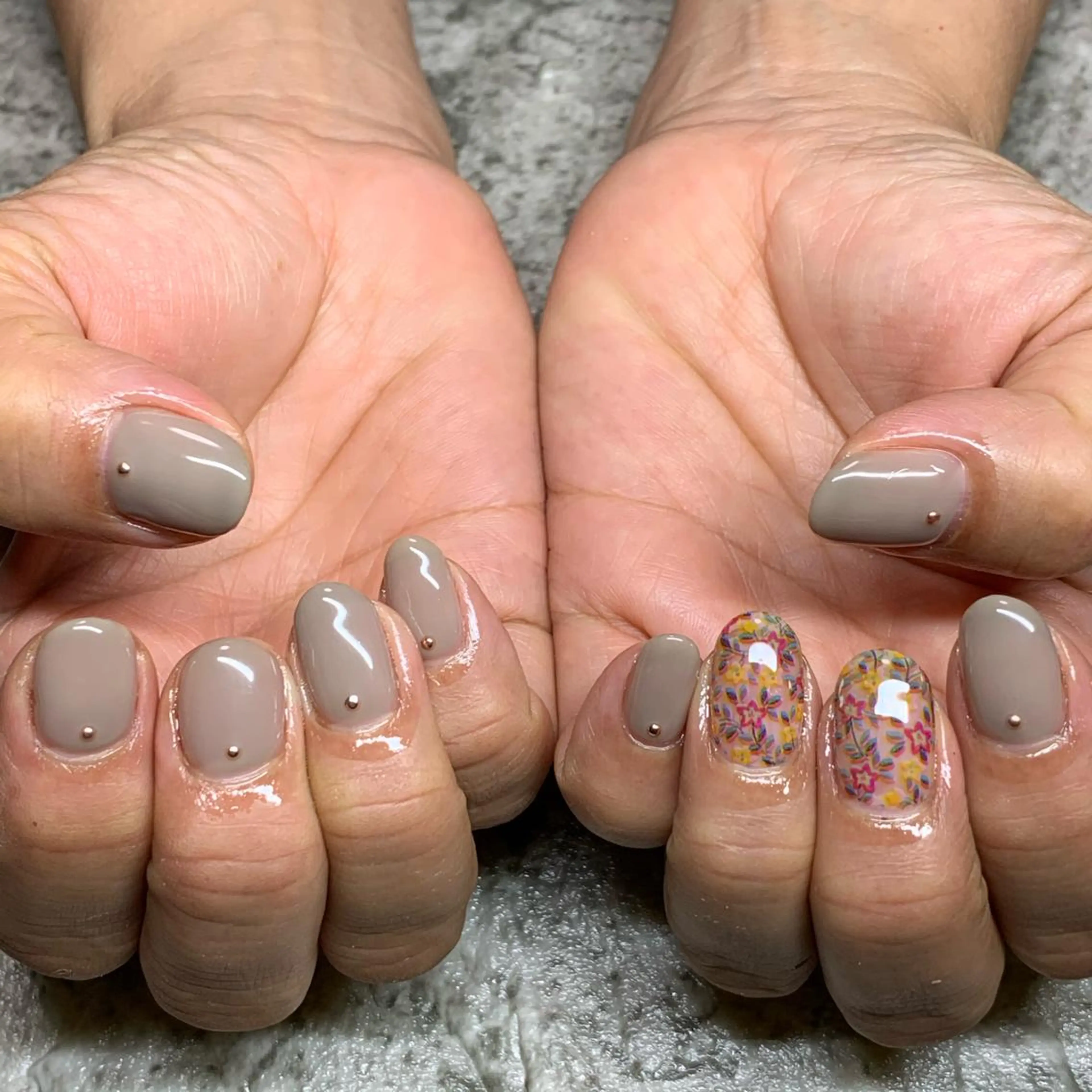 ネイル RuxuryNail ／RiAnnaのネイルデザイン