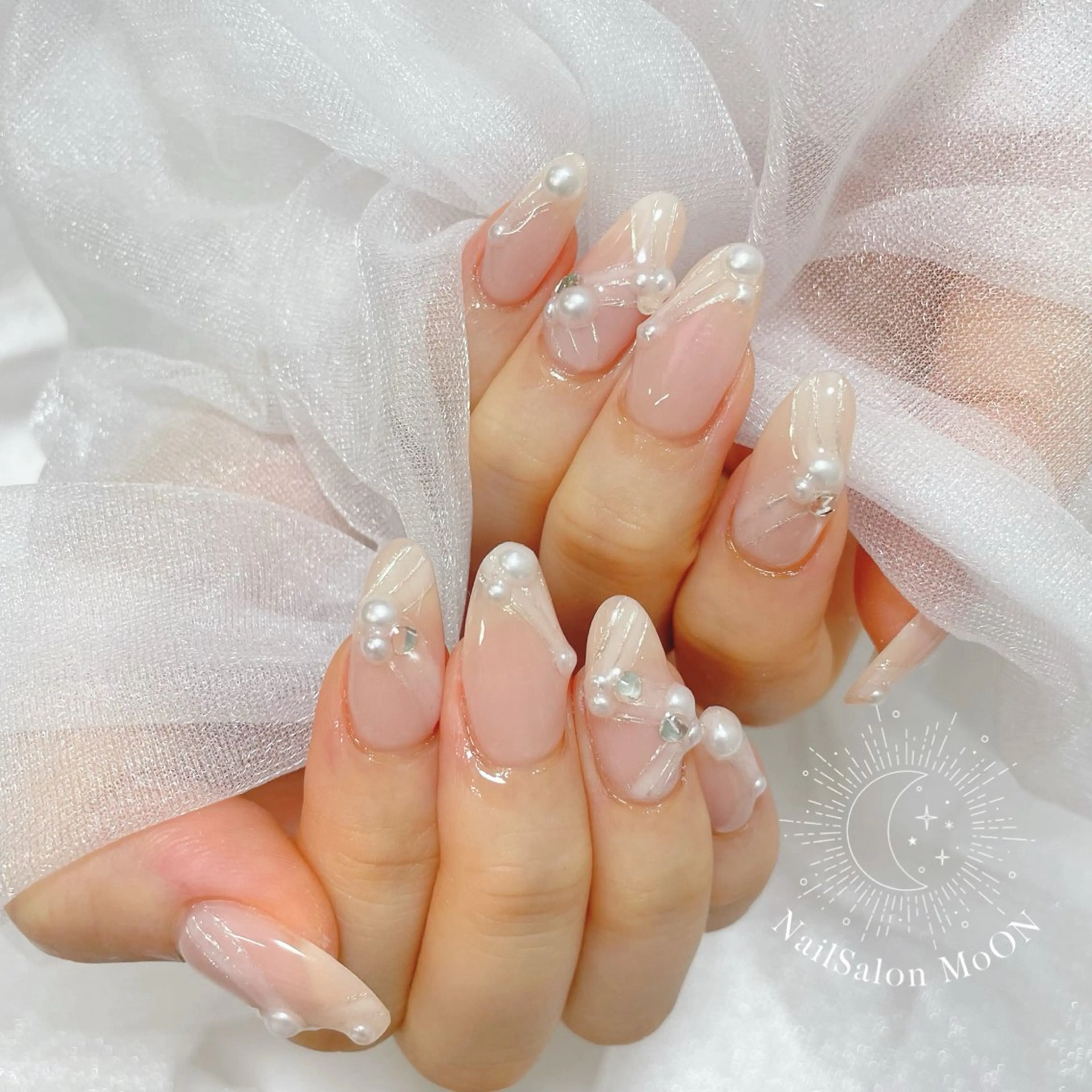 ネイル ハンドネイル ハンドケア MoON...❤︎ MeGuのネイルデザイン