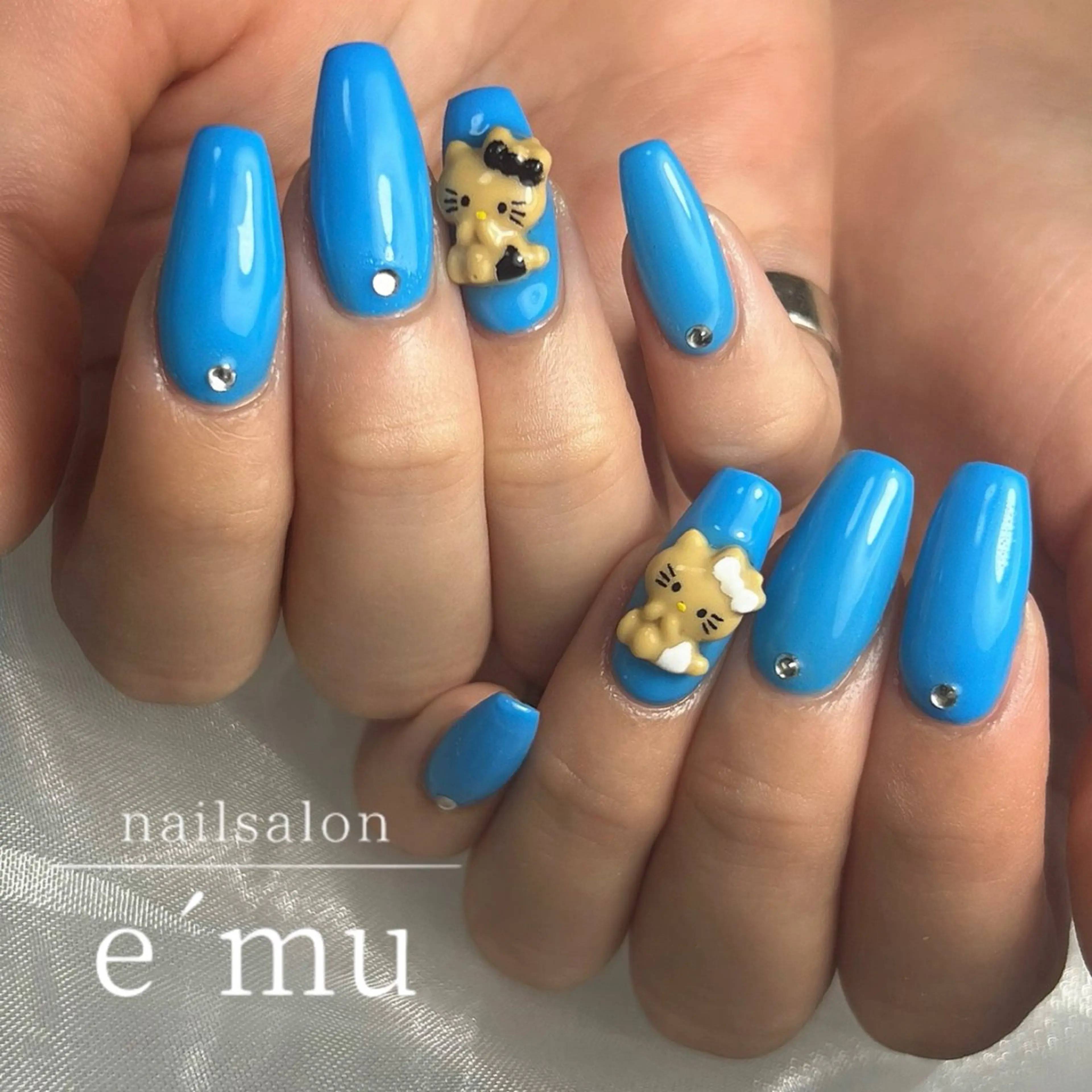 ネイル ハンドネイル nailsalon e´muのネイルデザイン