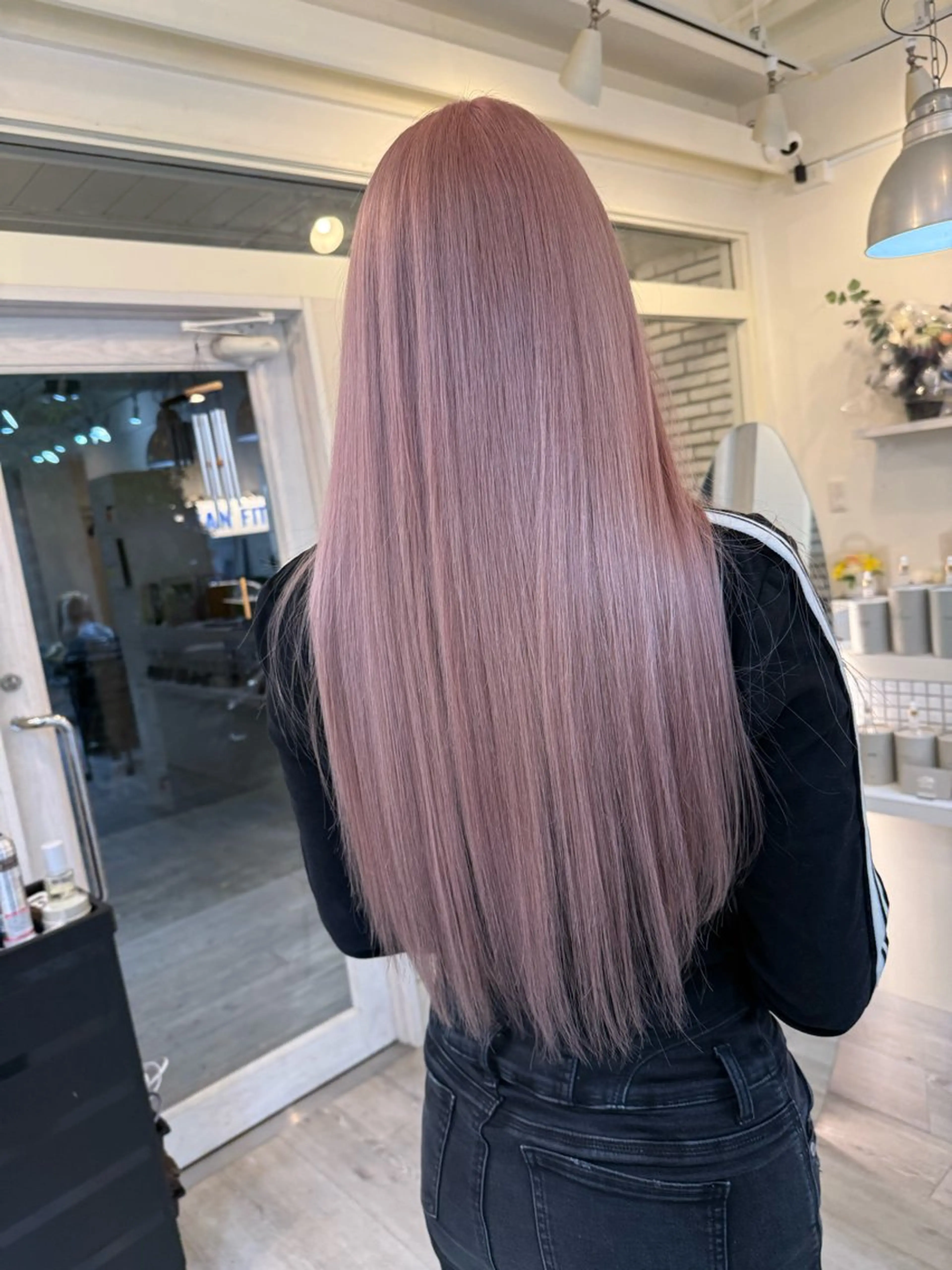 ロング andKおもろまち店 艶ダブルカラー✨のヘアスタイル