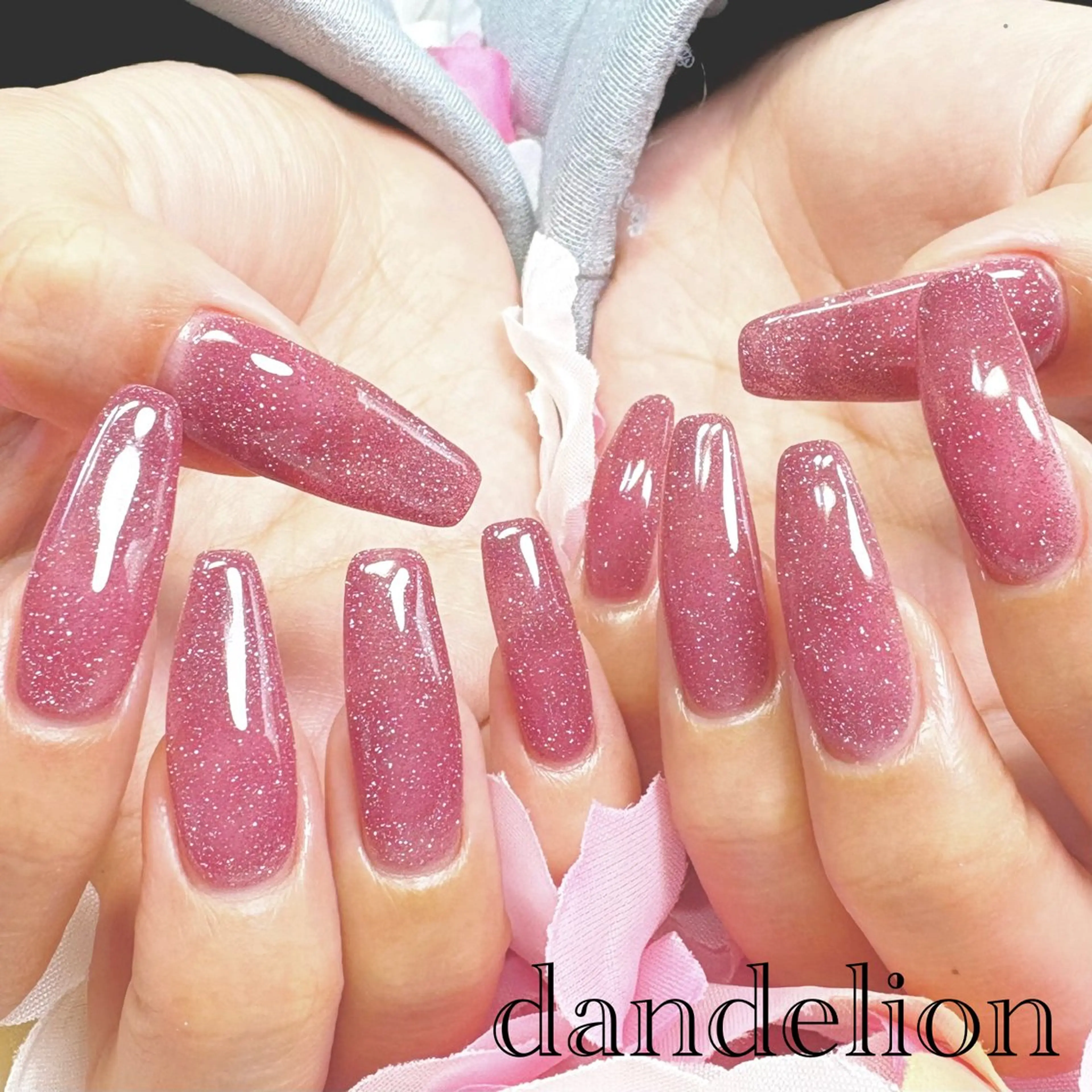 ネイル ハンドネイル ハンドケア dandelion ダンデライオンのネイルデザイン