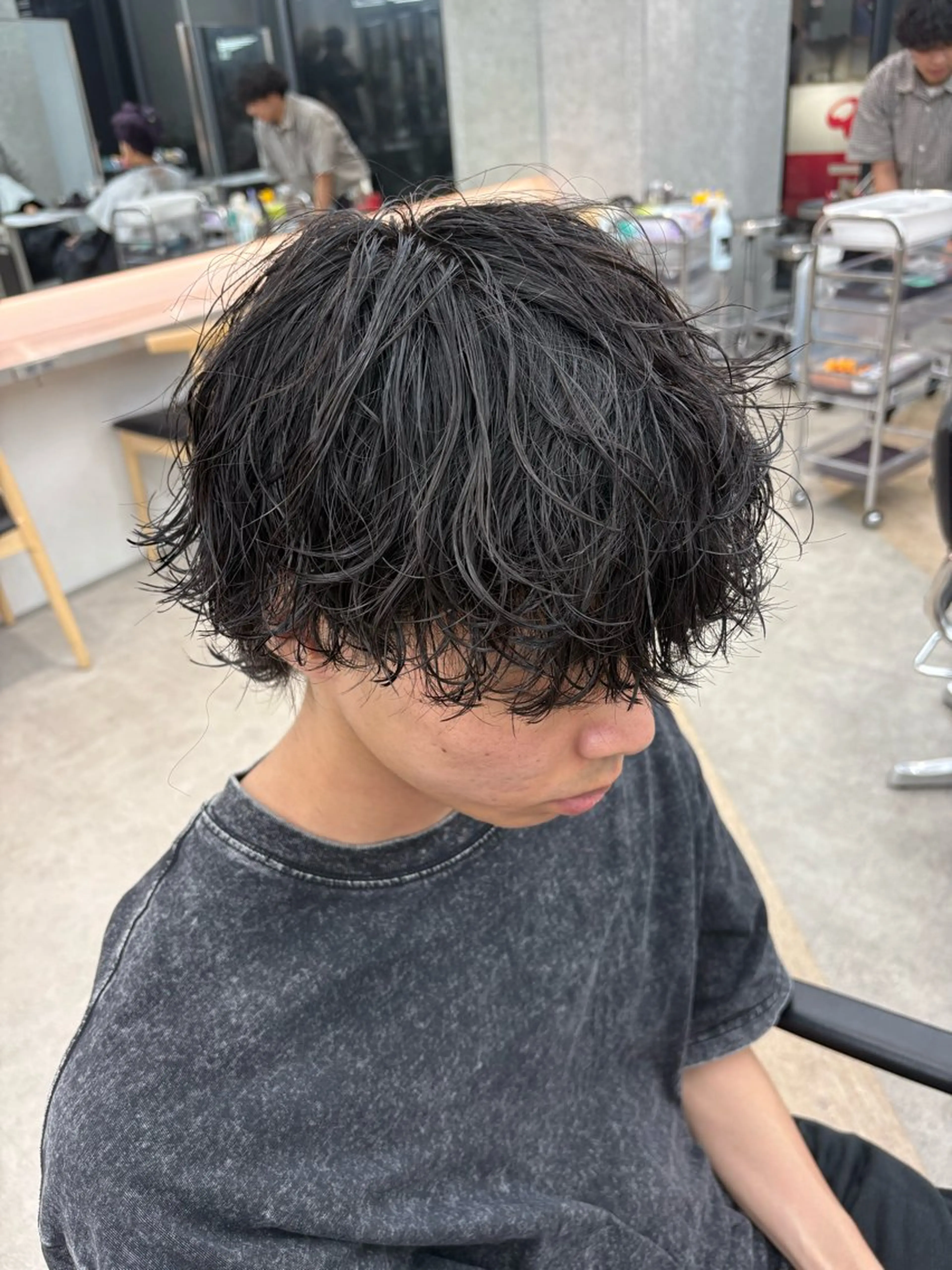 パーマ メンズ パーマ 🌀toa/波巻き✨ /メンズパーマ／栄のヘアスタイル