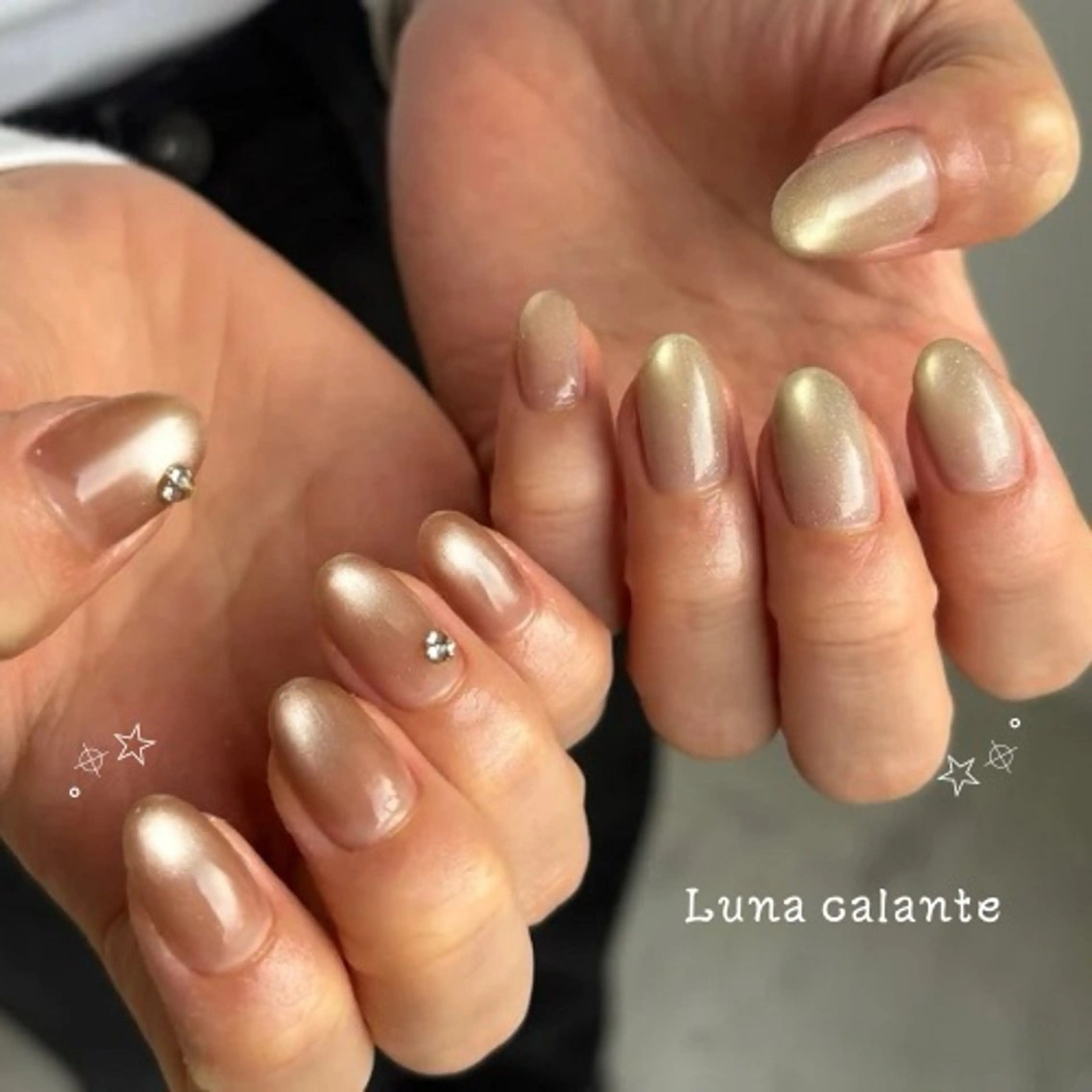 ネイル ハンドネイル Luna calanteのネイルデザイン