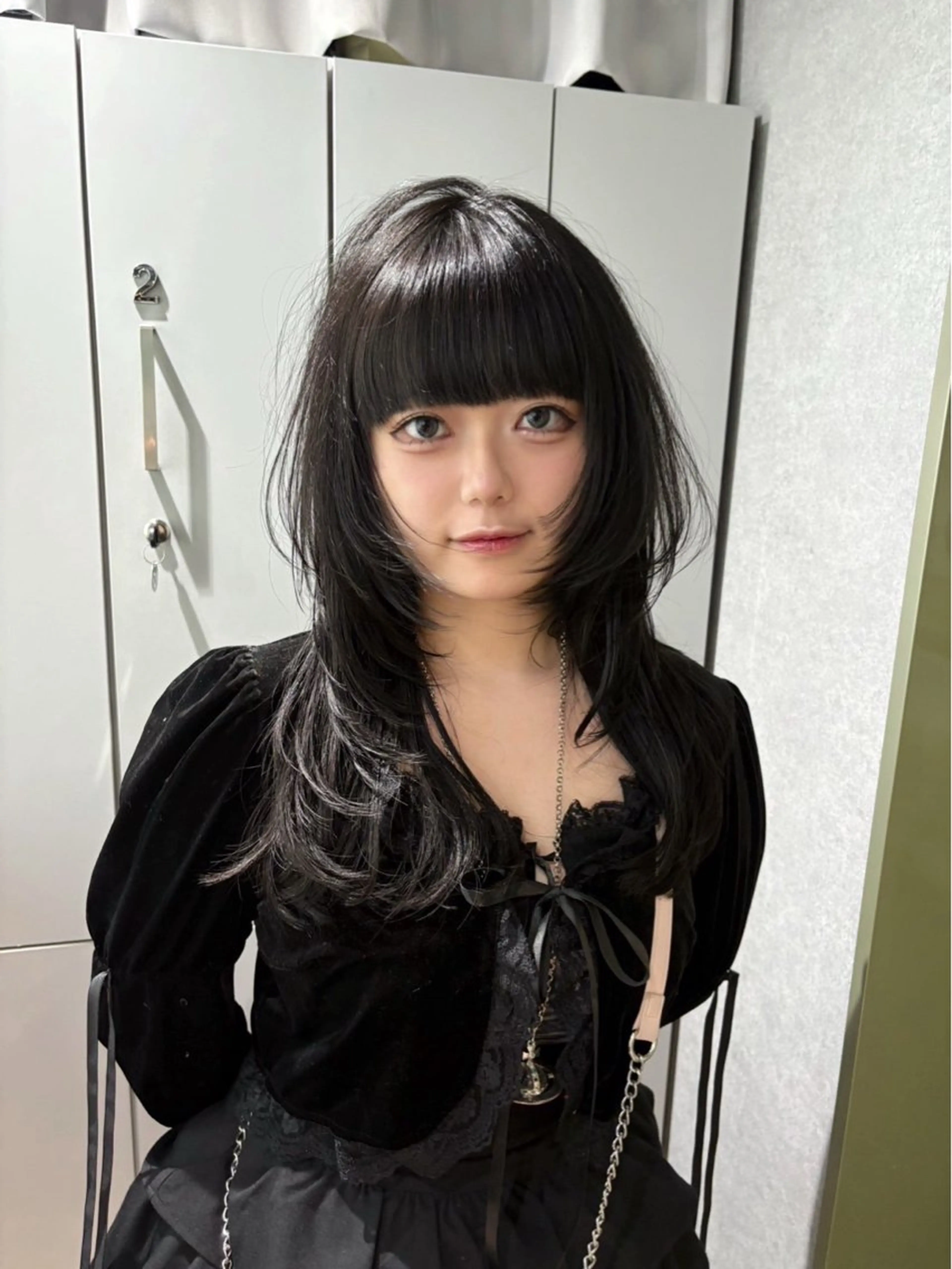 ロング カラー ロングレイヤー レイヤーカット ロング ウルフカット jyui/原宿 ハイトーン/デザインのヘアスタイル