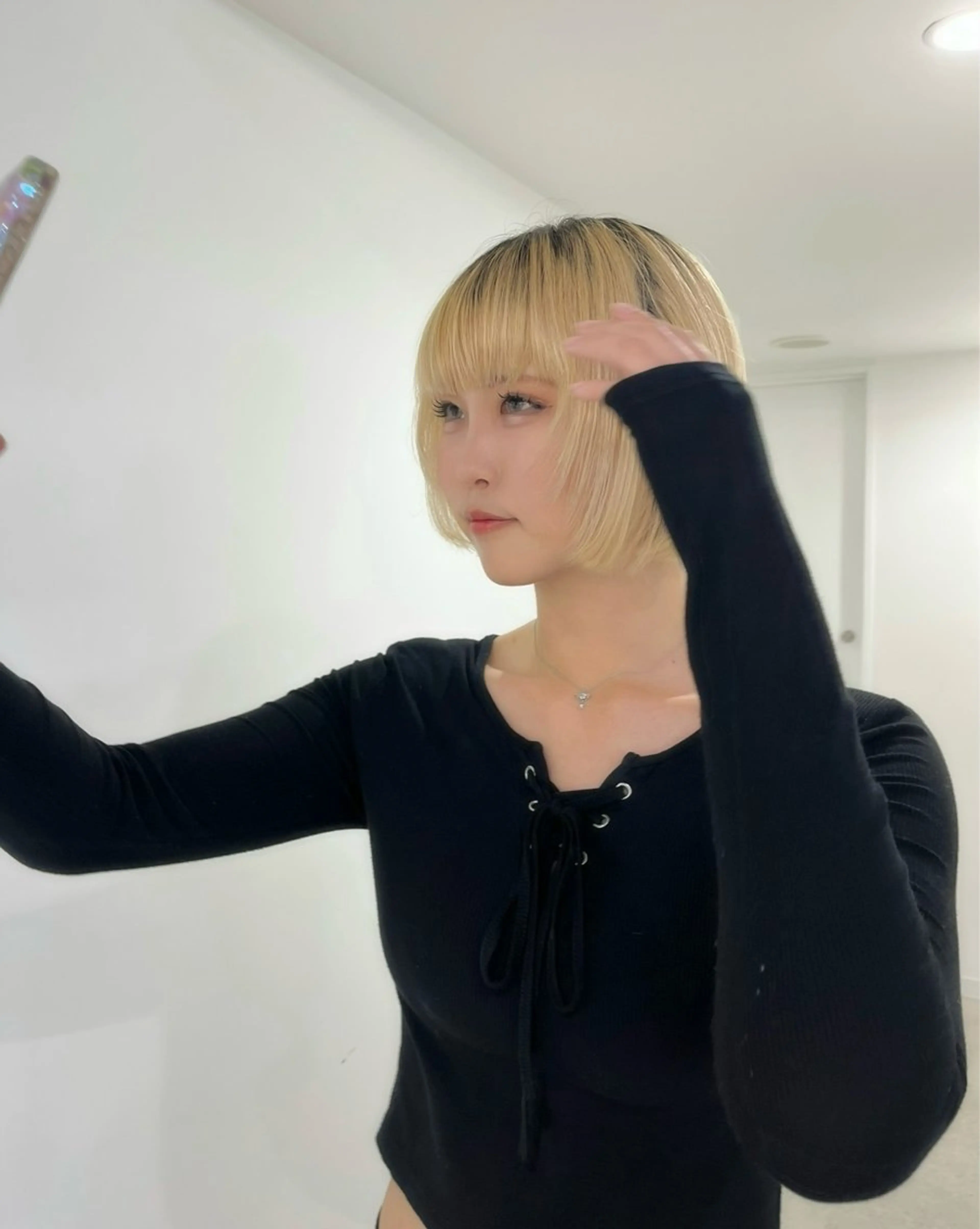 ショート 縮毛矯正/ハイトーン /パーマ/せき🧸のヘアスタイル