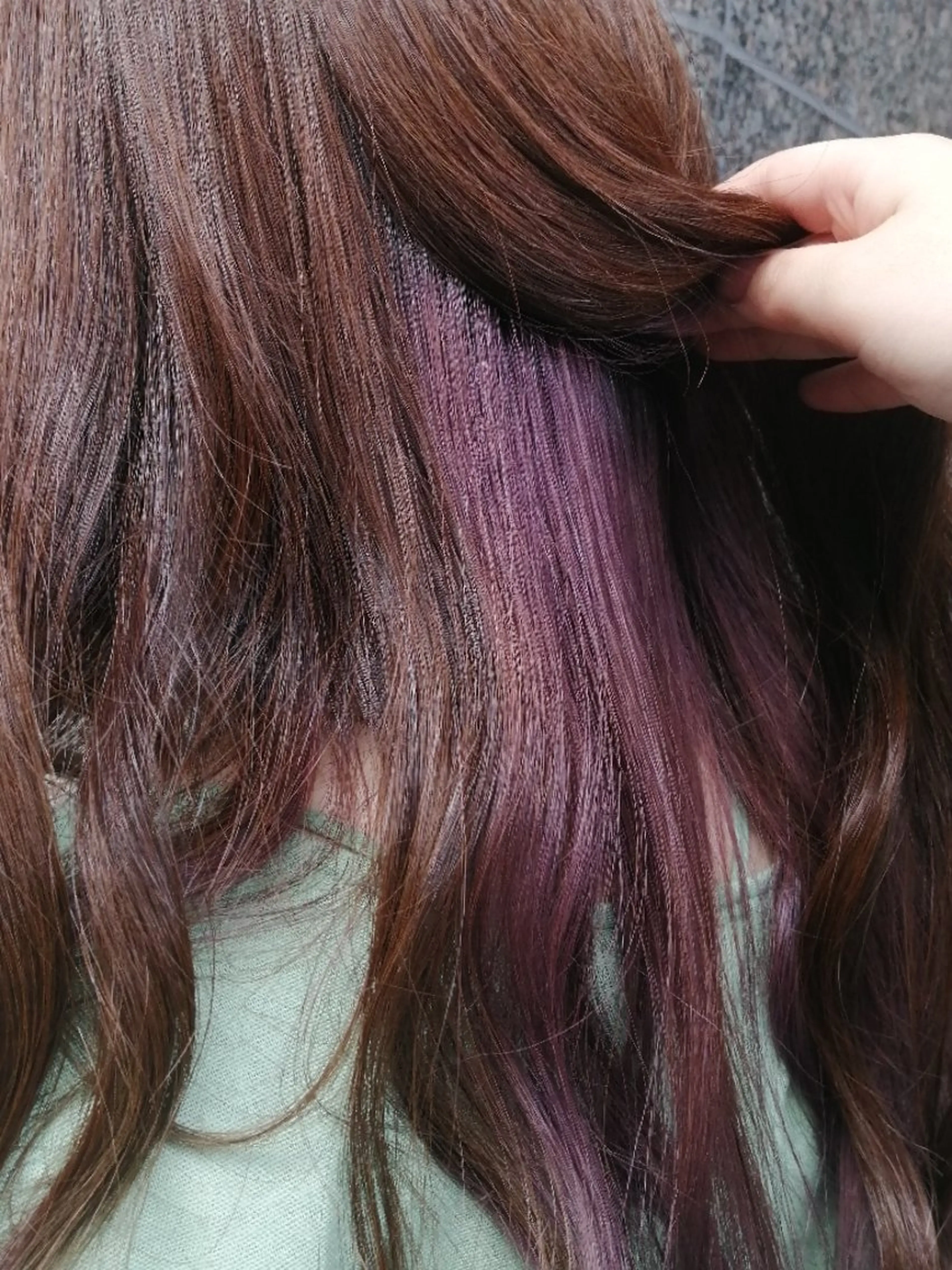ロング カラー ピンクカラー ピンクパープル パープルカラー 福永 ちひろのヘアスタイル