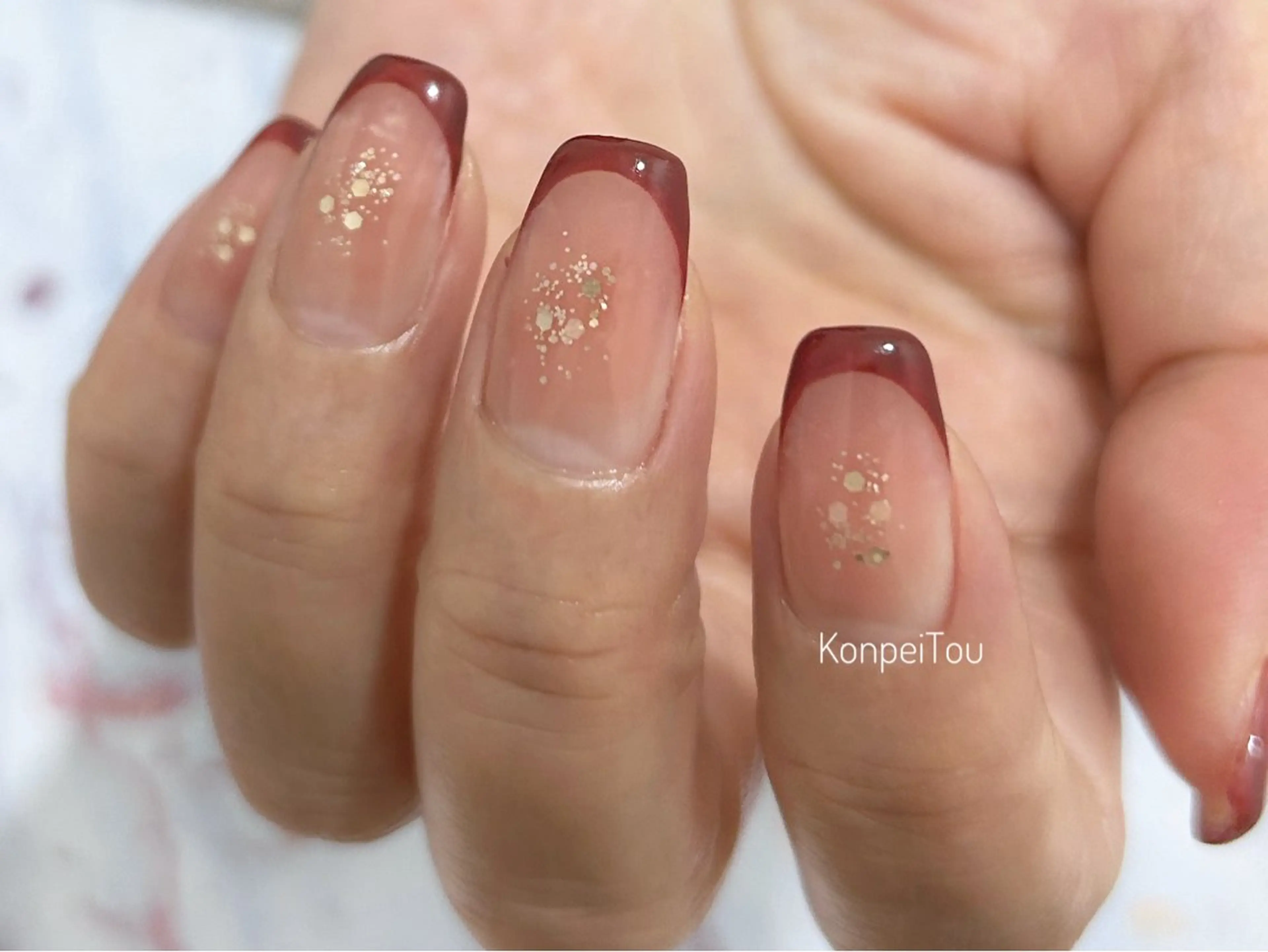 ネイル ボルドー チークネイル フレンチネイル ハンドネイル おうちのネイルサロン　konpeiTou〜こんぺいとう〜所属・おうちのネイルサロン KonpeiTouのネイルデザイン