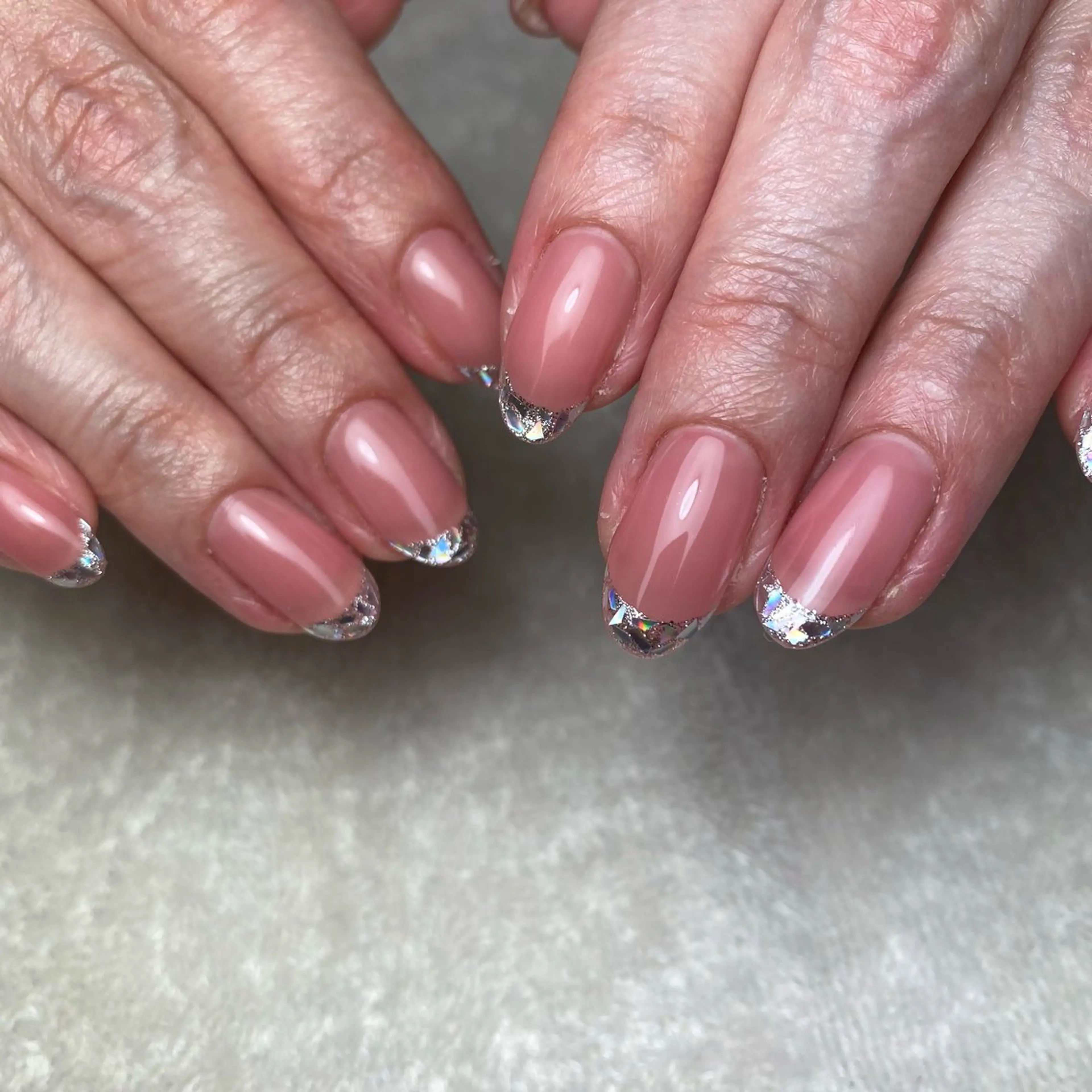 ネイル フレンチネイル ガラスフレンチ COCO +のエステ・リラクイメージ