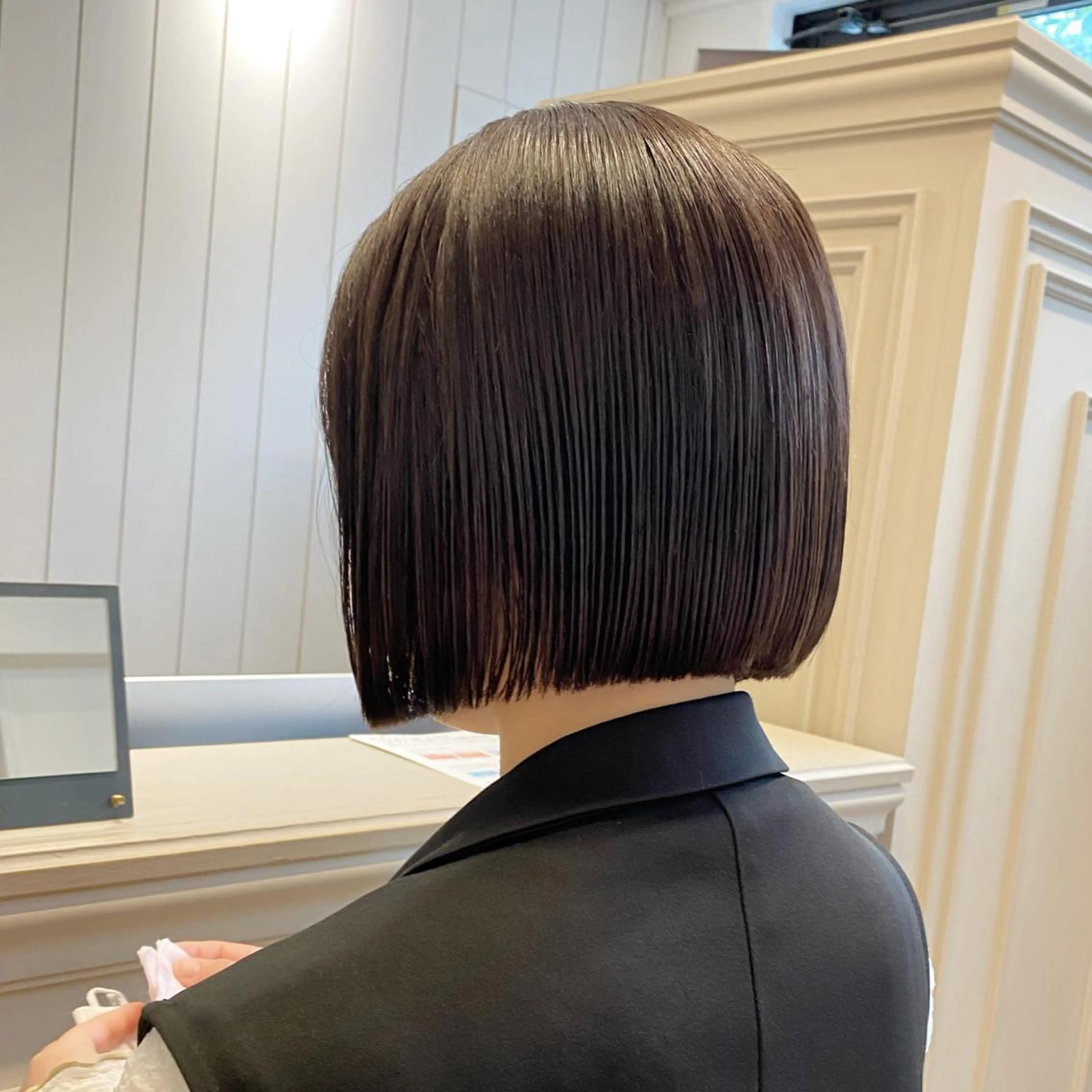 ショート カラー ボブ 縮毛矯正 カット ヘアカラー 縮毛矯正 Lomalia 🤍🫧/makoのマツエク・マツパデザイン