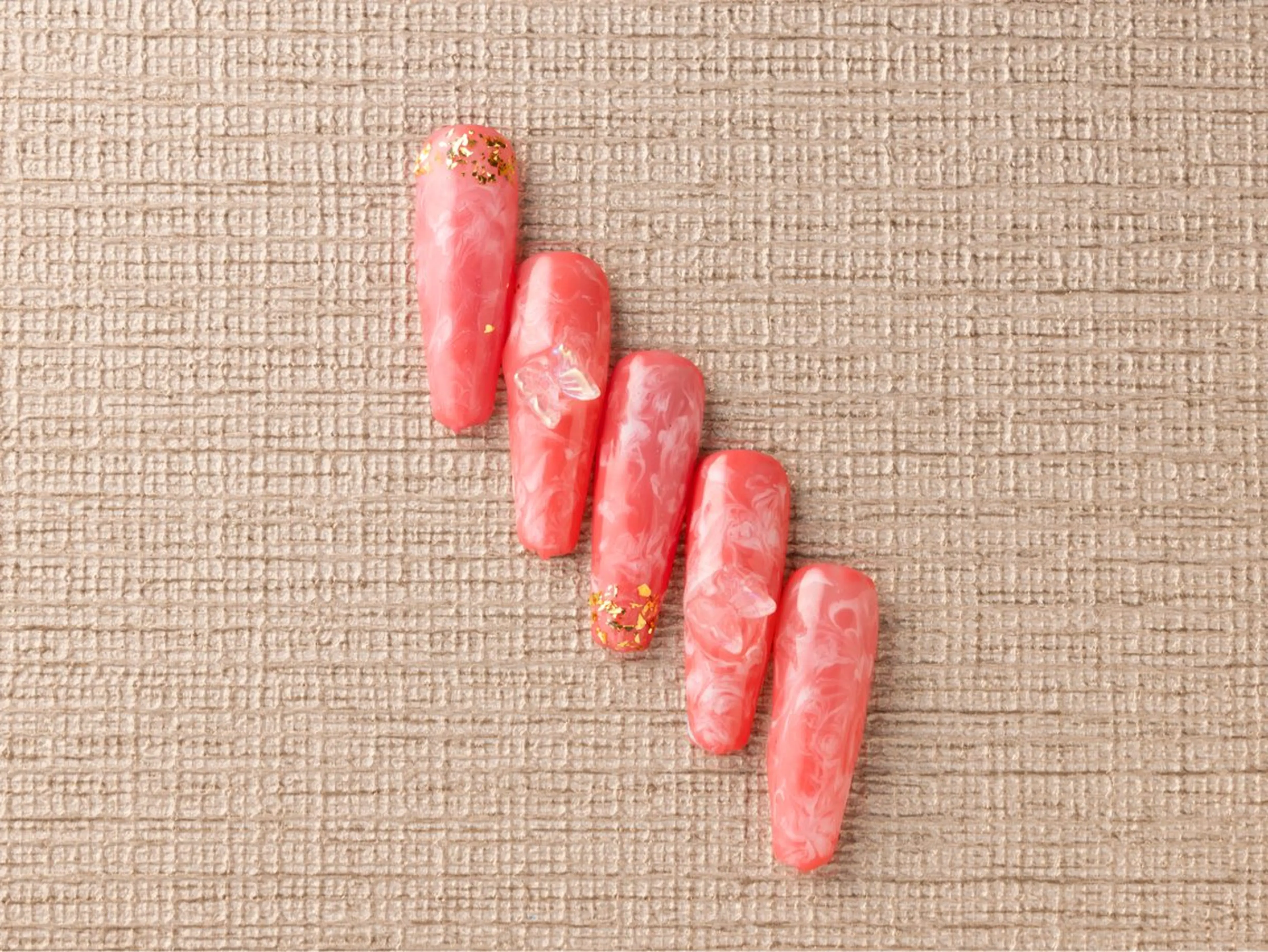 ネイル しょう えんきんのネイルデザイン