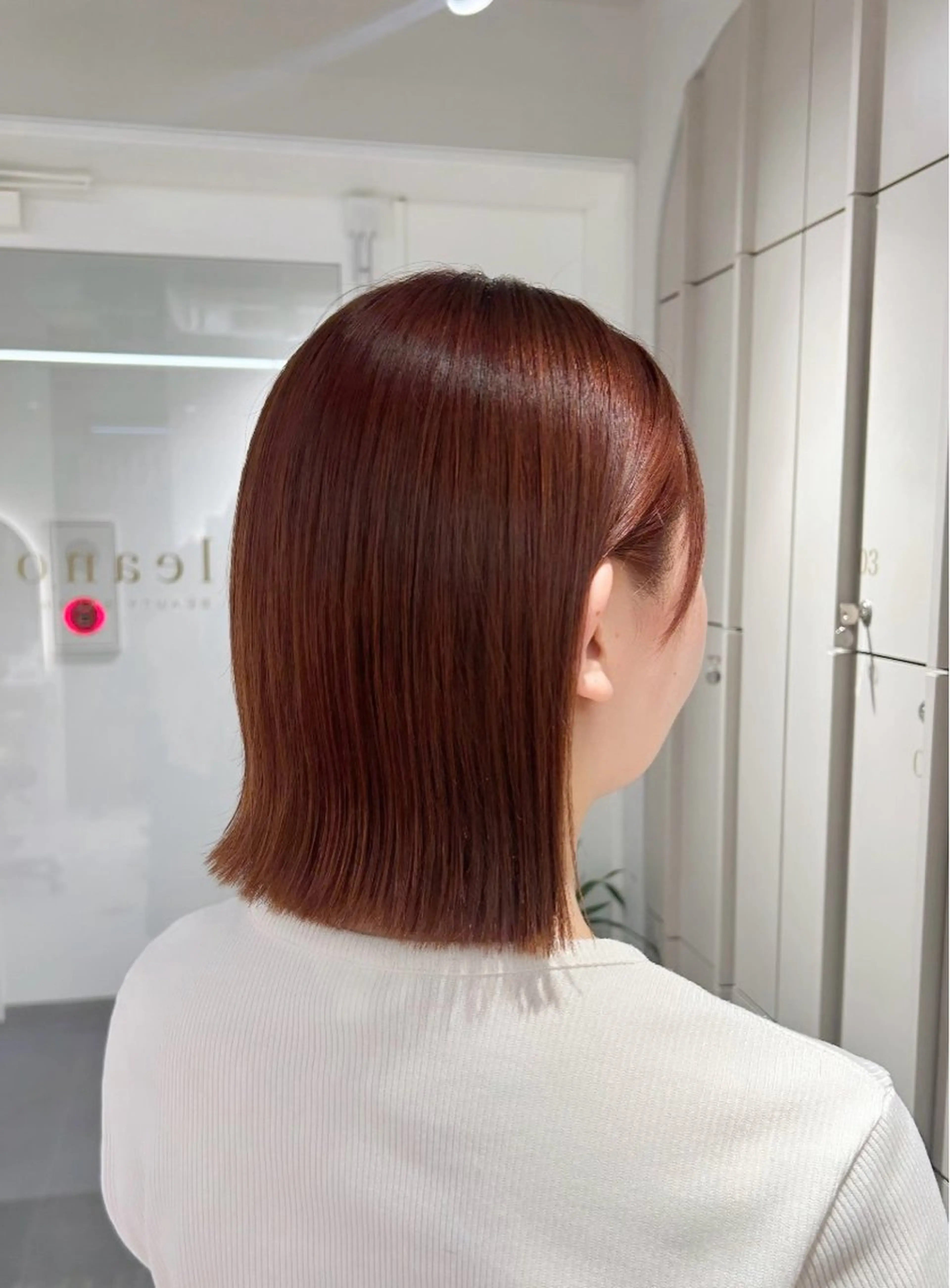 ショート カラー ブリーチ ブリーチなしカラー オレンジ 若狭 愛梨のヘアスタイル