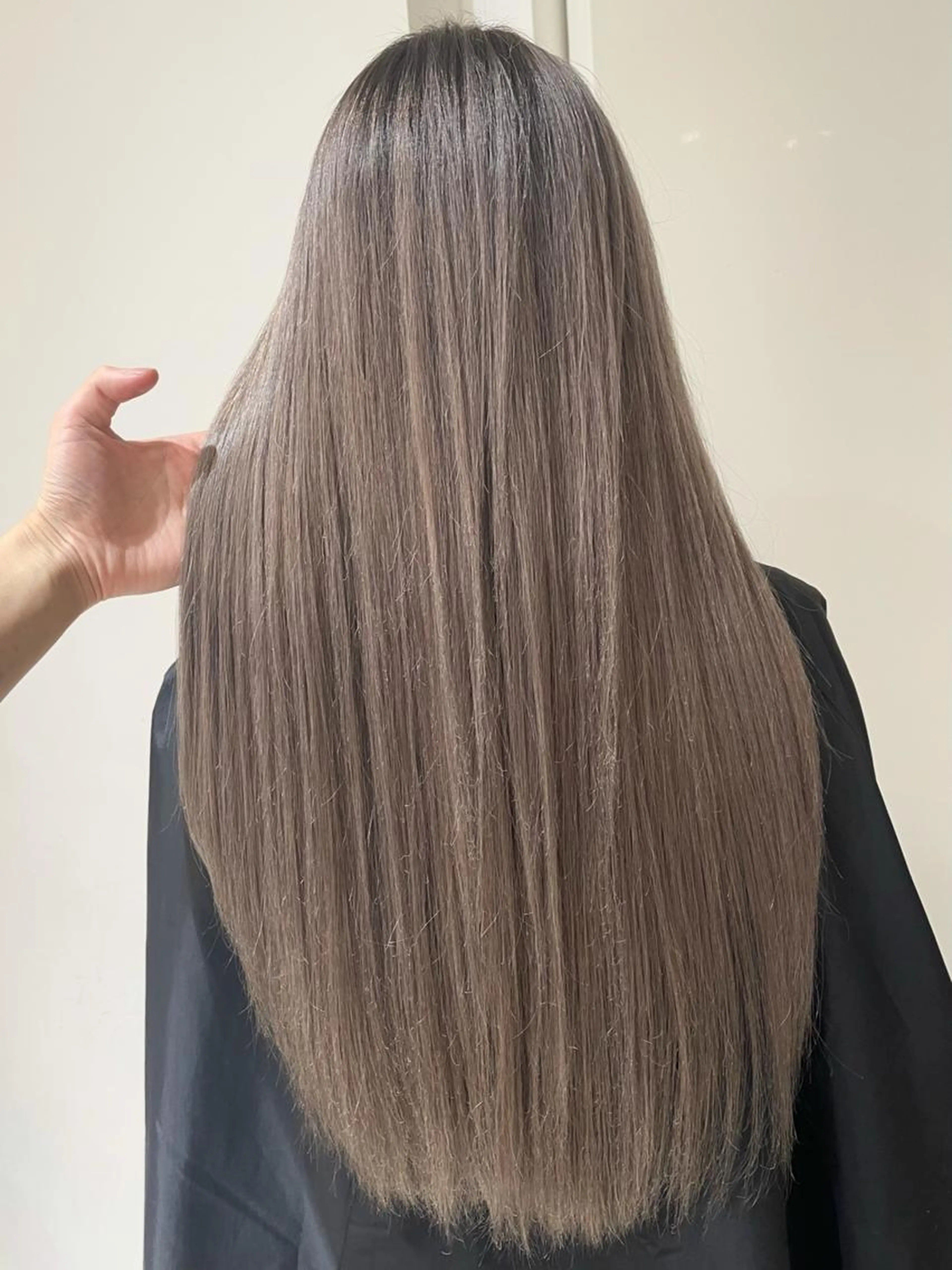 【矯正1番人気】✨低ダメージ矯正✨TOKIO熱インカラミトリートメント縮毛矯正&カット＆コラーゲンTr☔️☁️の写真