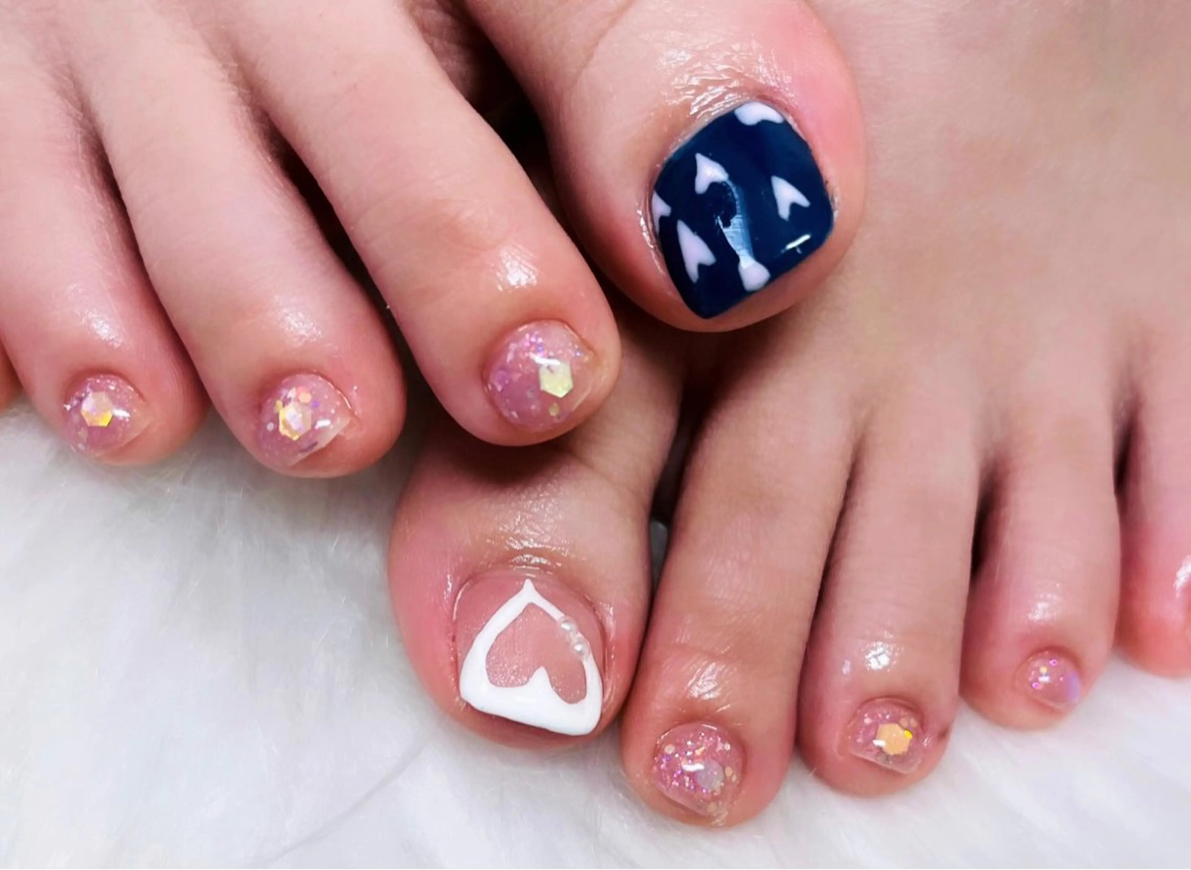 ネイル ハート フットネイル HazeGrass NAILのネイルデザイン