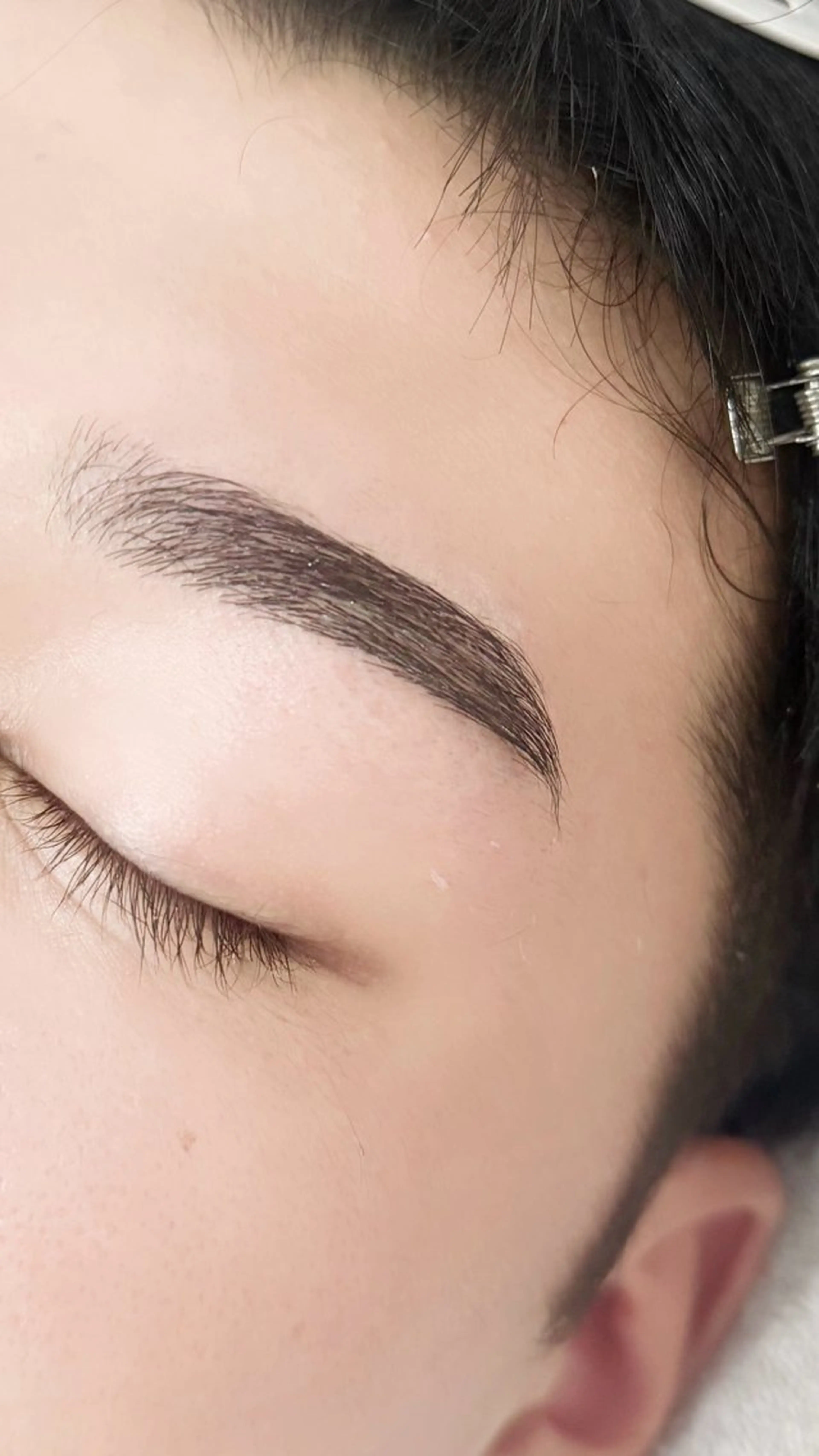 アイブロウ メンズアイブロウ CERINAmini Mii【博多駅近】のマツエク・マツパデザイン