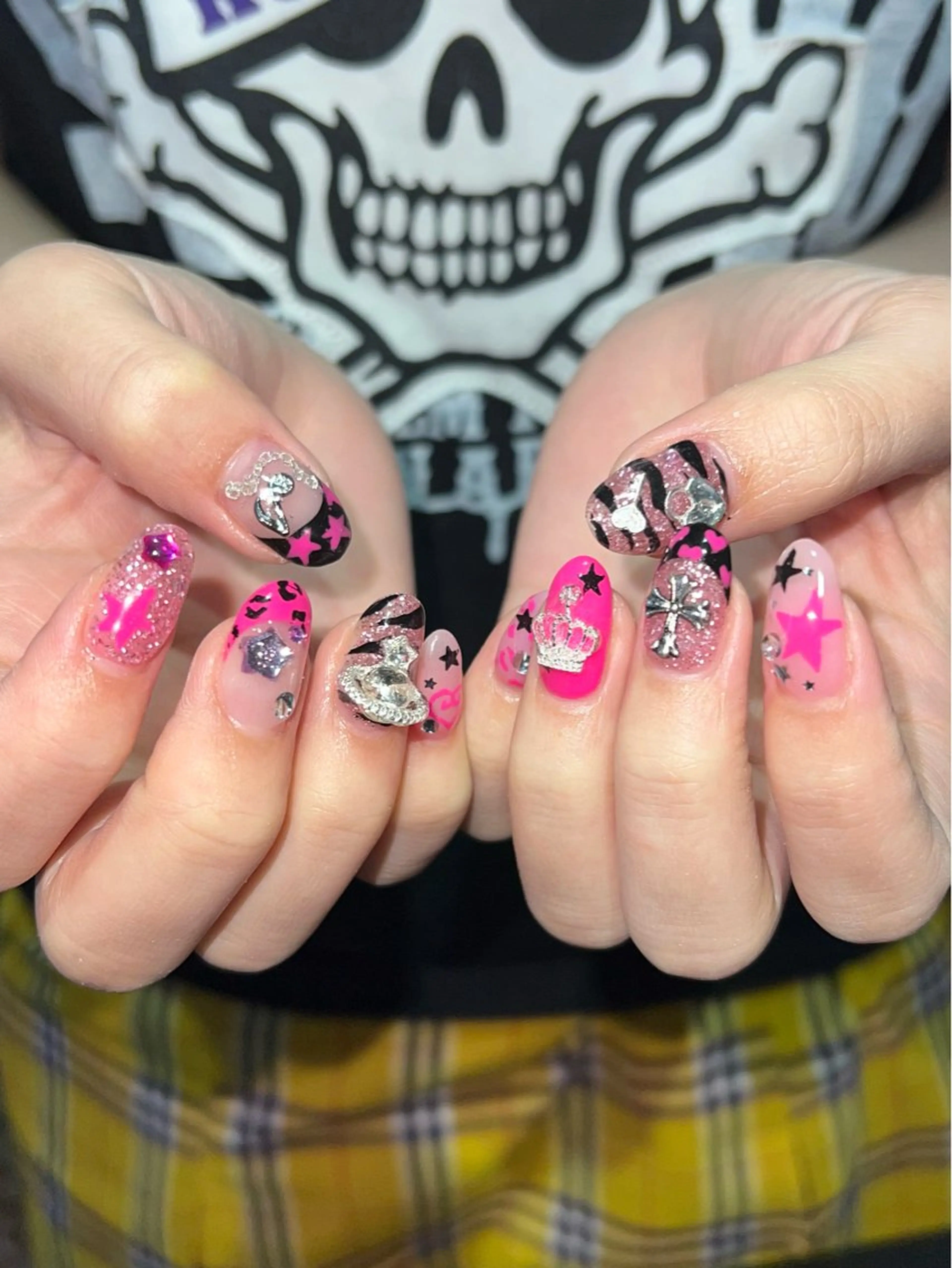 ネイル ハンドネイル Hata nail 🎀個性派ニュアンスのネイルデザイン