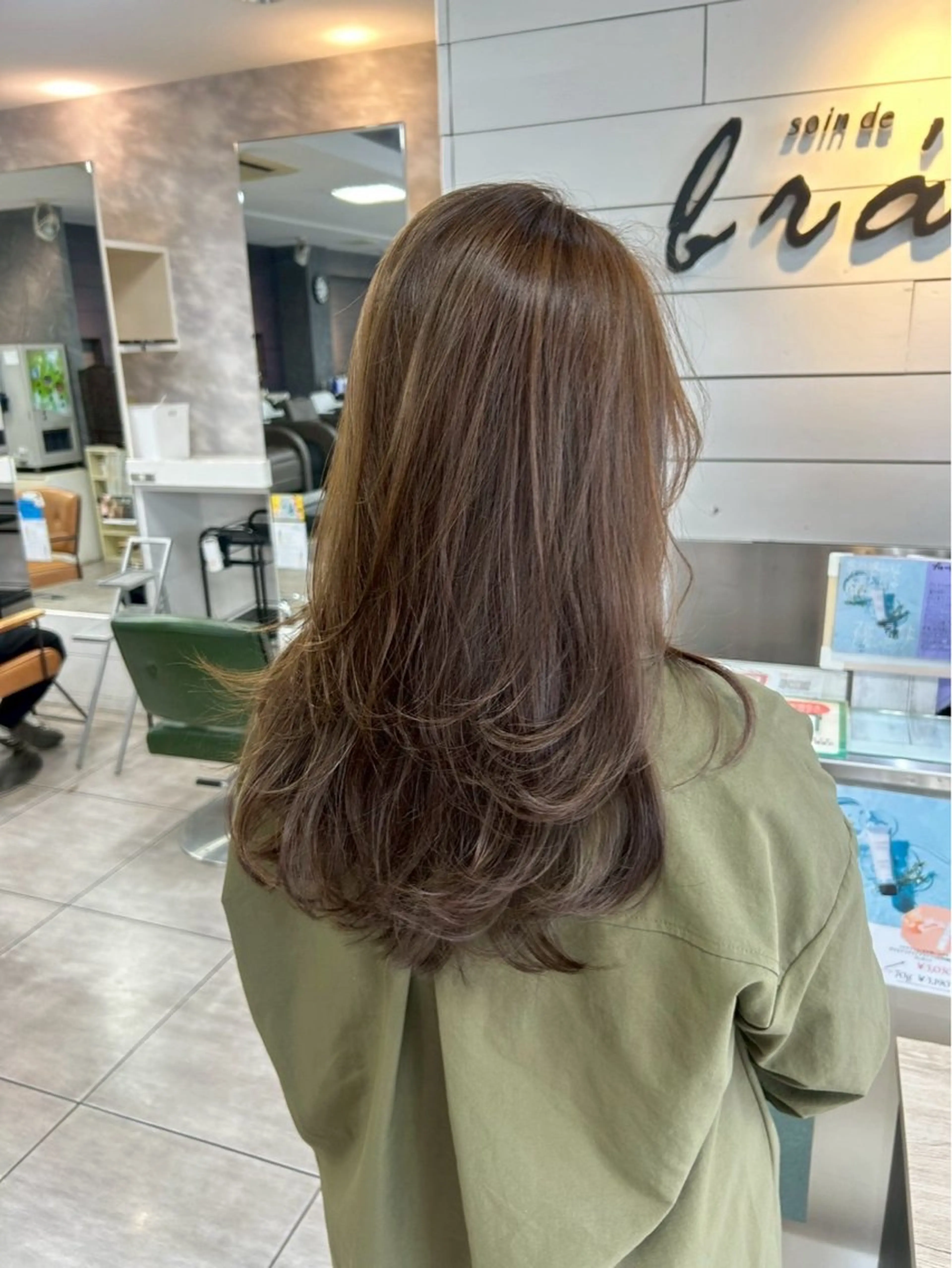 ロング カラー ヘアカラー 🎀艶カラー🎀 よしいあまねのヘアスタイル