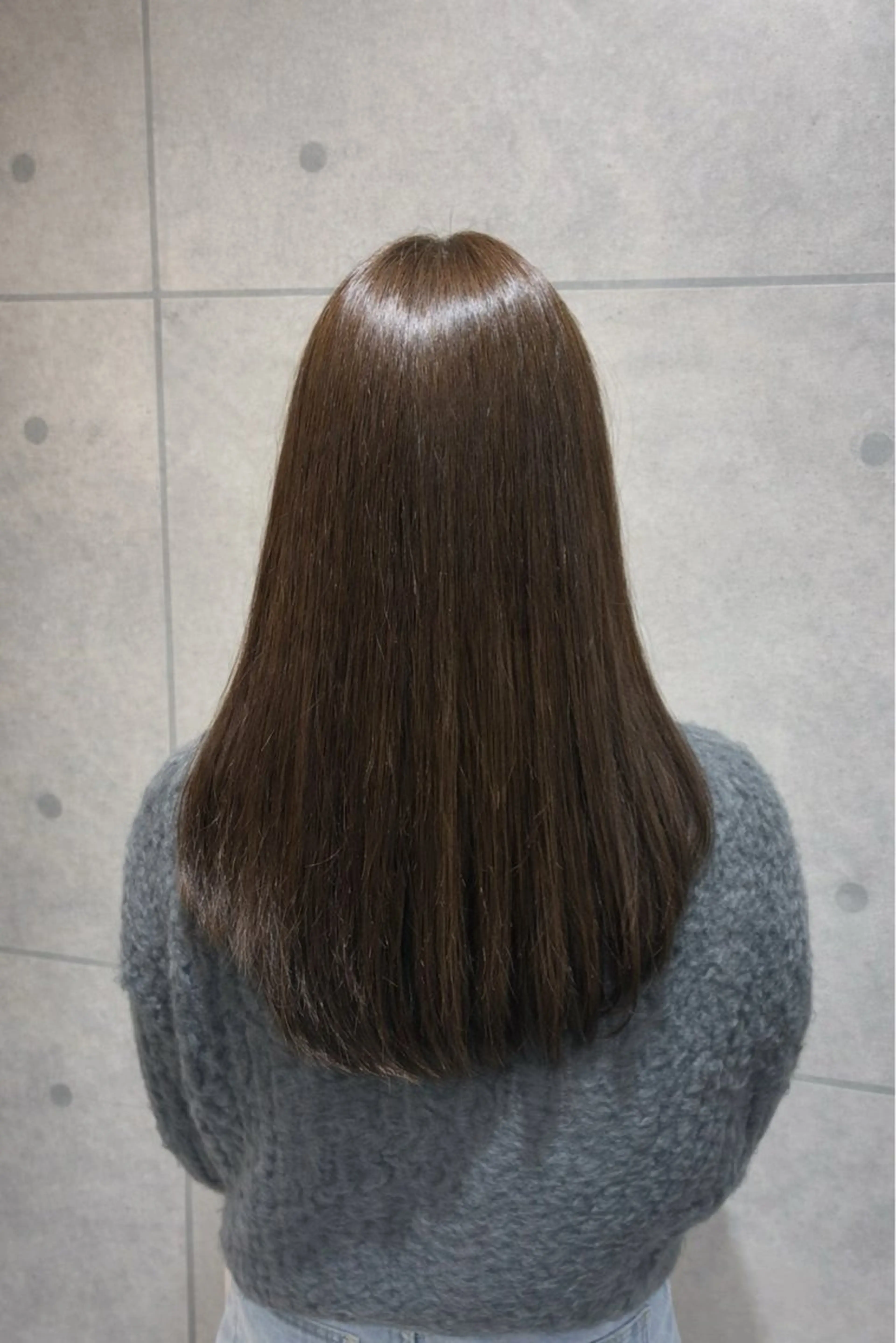 セミロング eim／ 荻野琉生⛅️のヘアスタイル