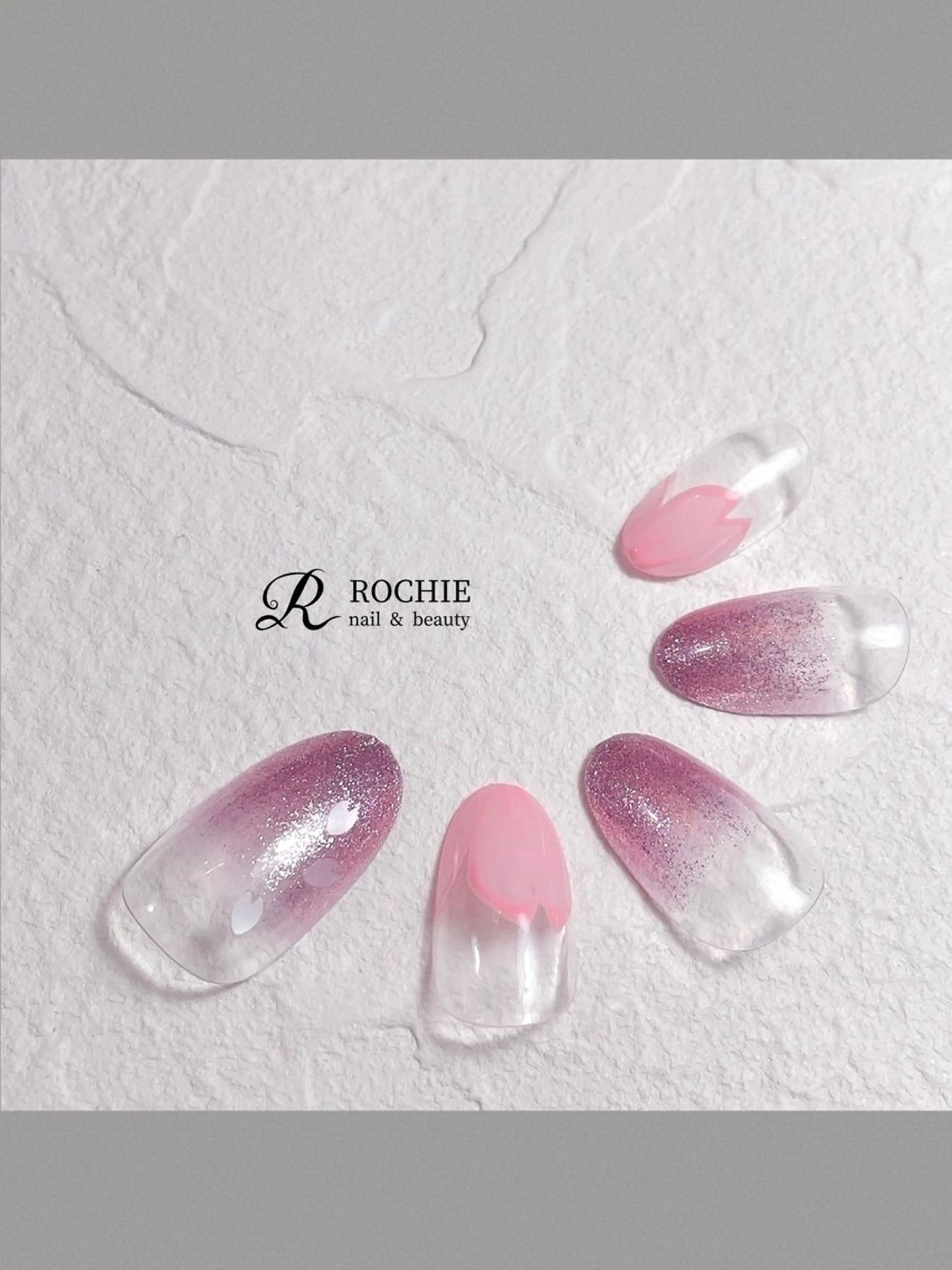 ネイル ROCHIE【ロキエ】所属・ROCHIE Rikaのネイルデザイン