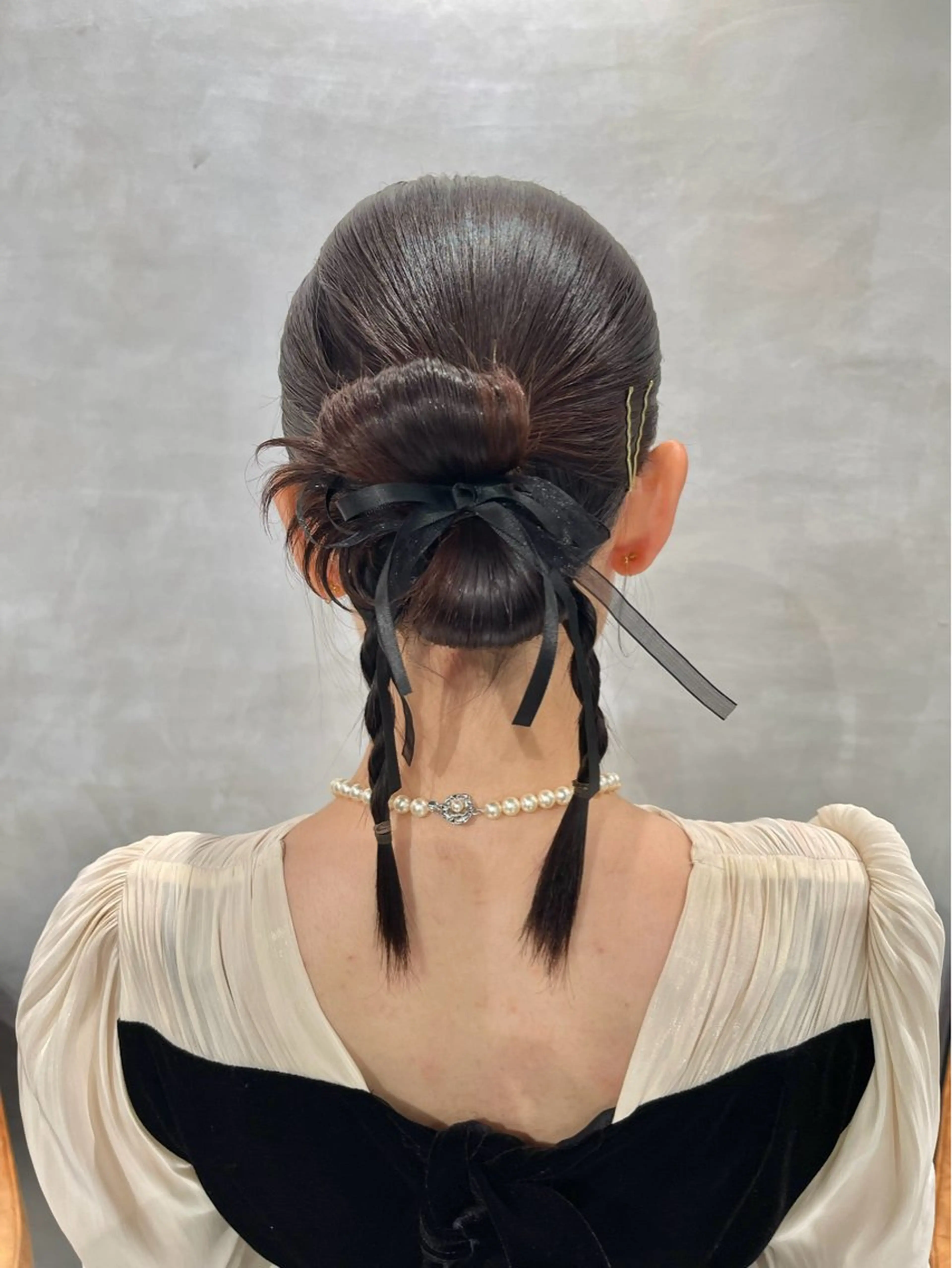 ヘアアレンジ ポニーテール 結婚式・ブライダル 卒業式のヘアスタイル ヘアセット charm《銀座》 ヘアセット/縮毛矯正のヘアスタイル