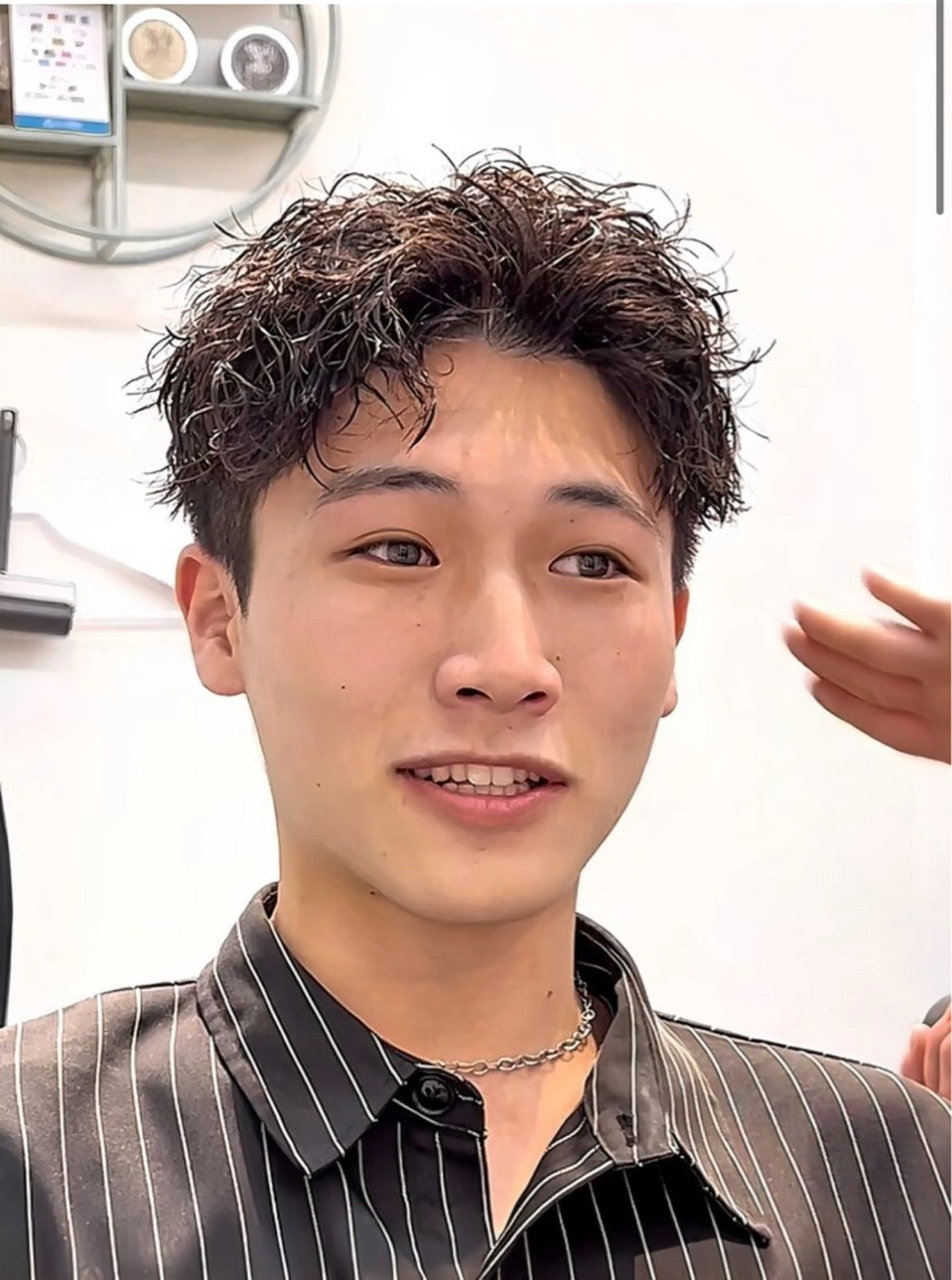 ショート パーマ メンズ センターパート メンズパーマ 似合わせカット ショートヘア カット パーマ ヘアセット メンズカット職人/ モテ髪/たくみのヘアスタイル