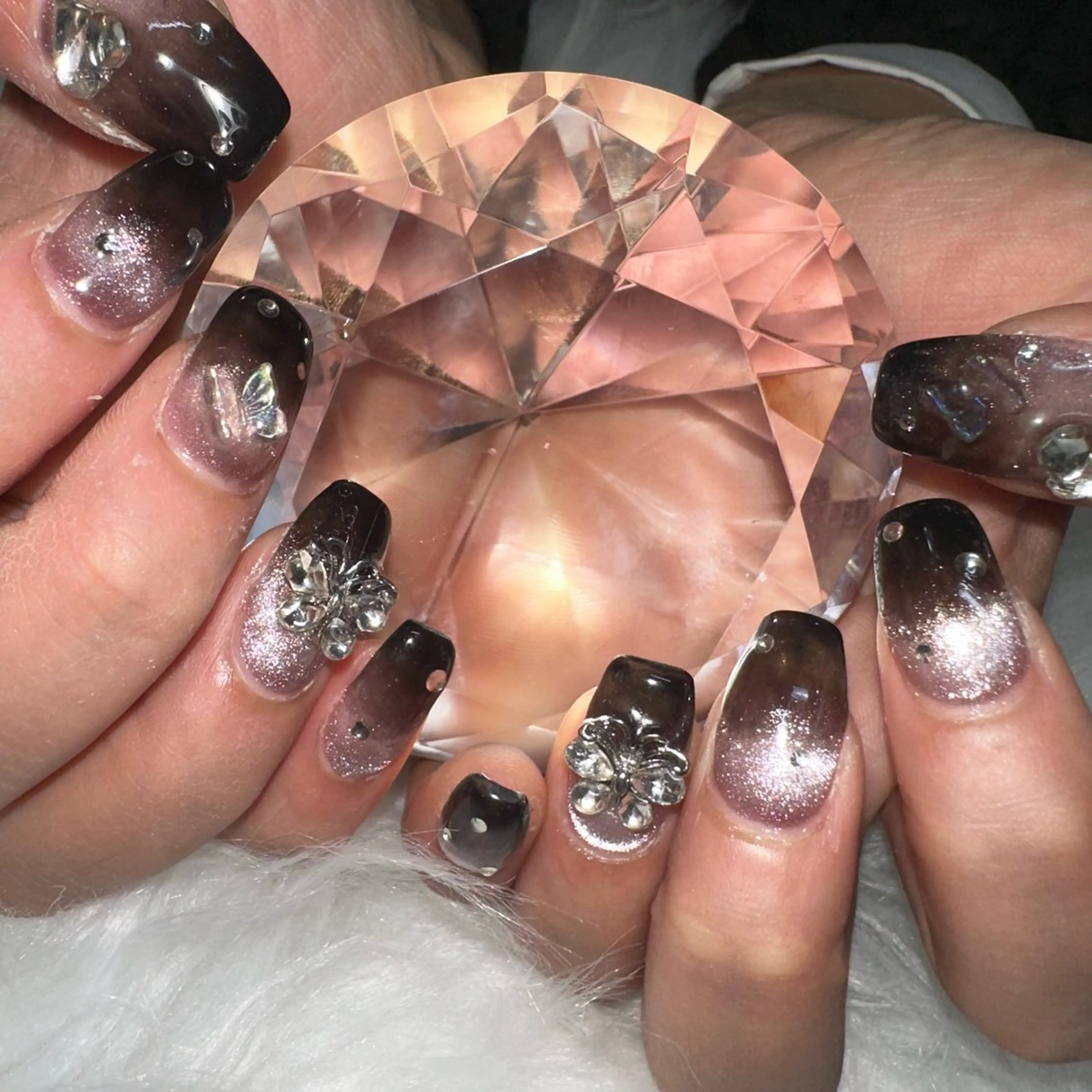 ネイル ハンドネイル フットネイル 🤎CHARME NAIL🤎のネイルデザイン