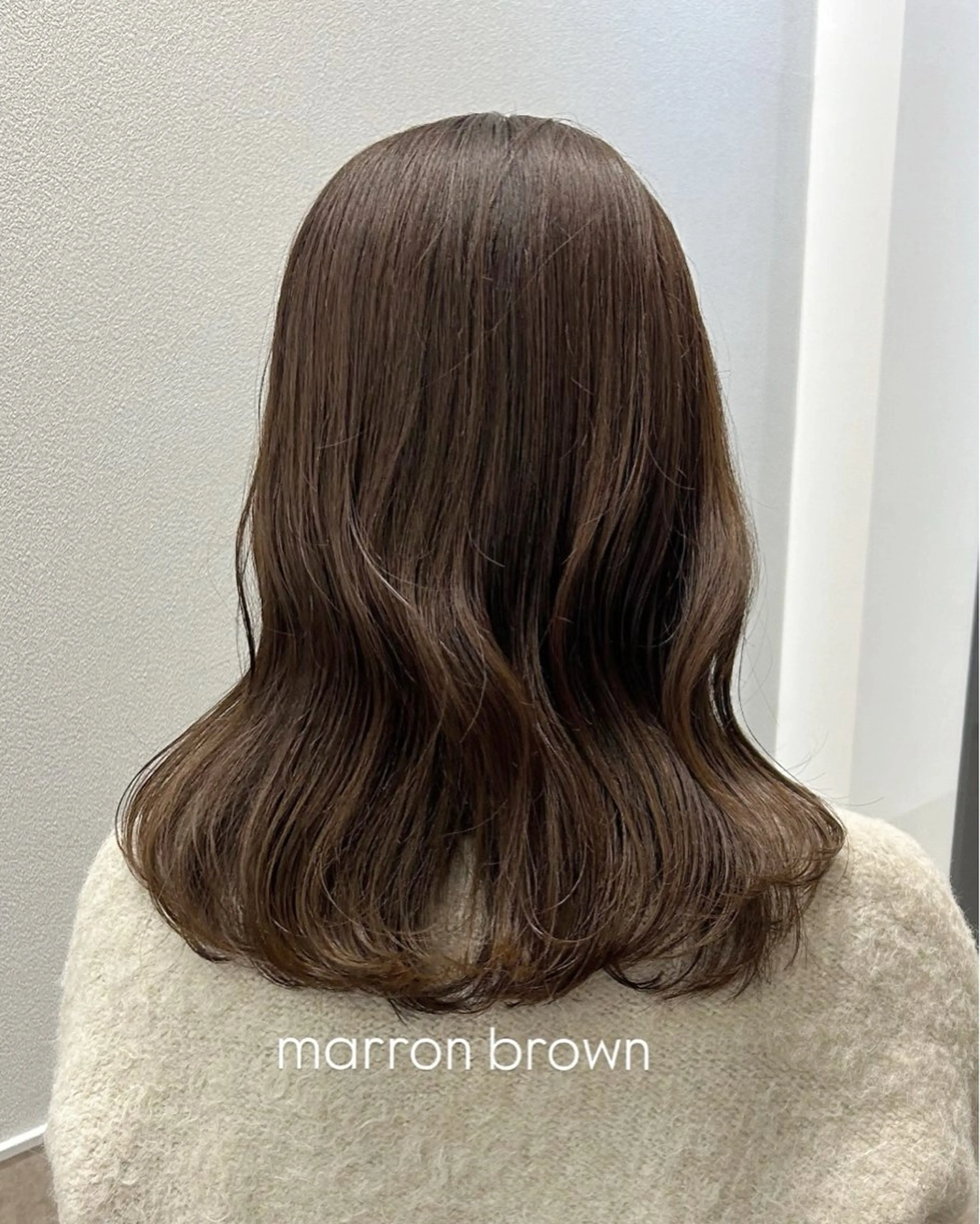 ロング カラー ベージュカラー カット ヘアカラー SAKINO． ベージュカラーのヘアスタイル