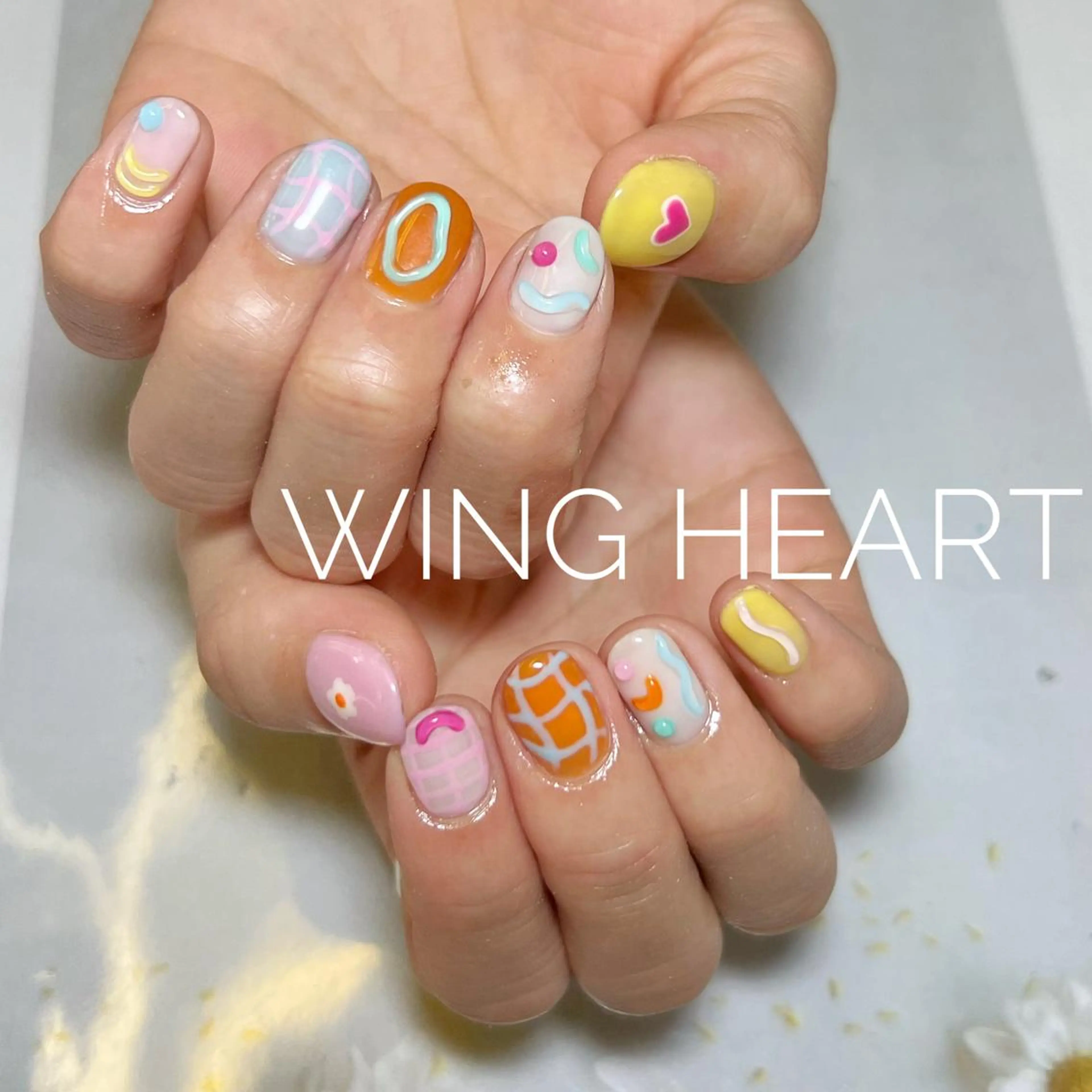 ネイル ハンドネイル O. AKINAのネイルデザイン