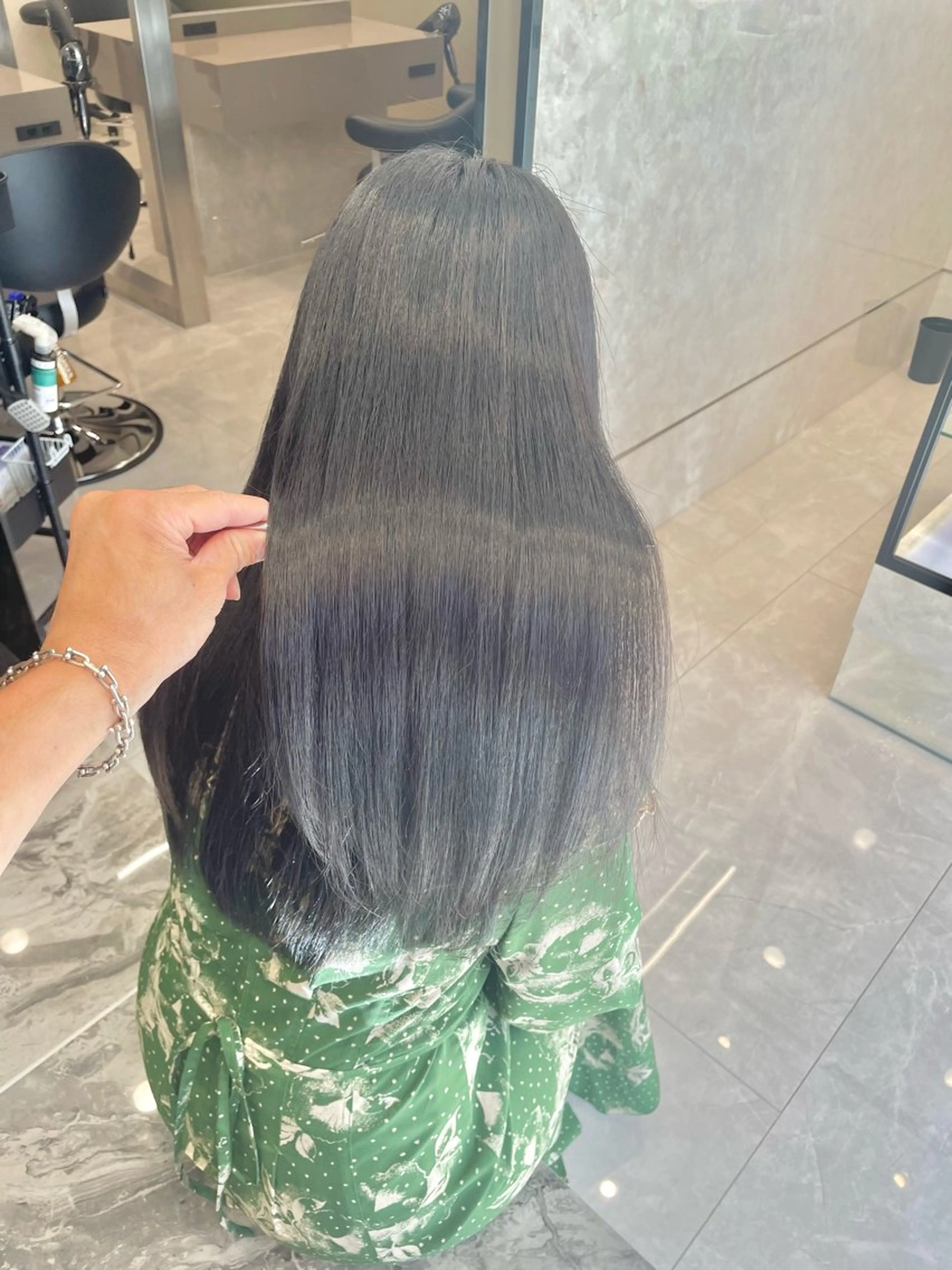 ロング 縮毛矯正 藤田優介 [大宮/縮毛矯正]のヘアスタイル