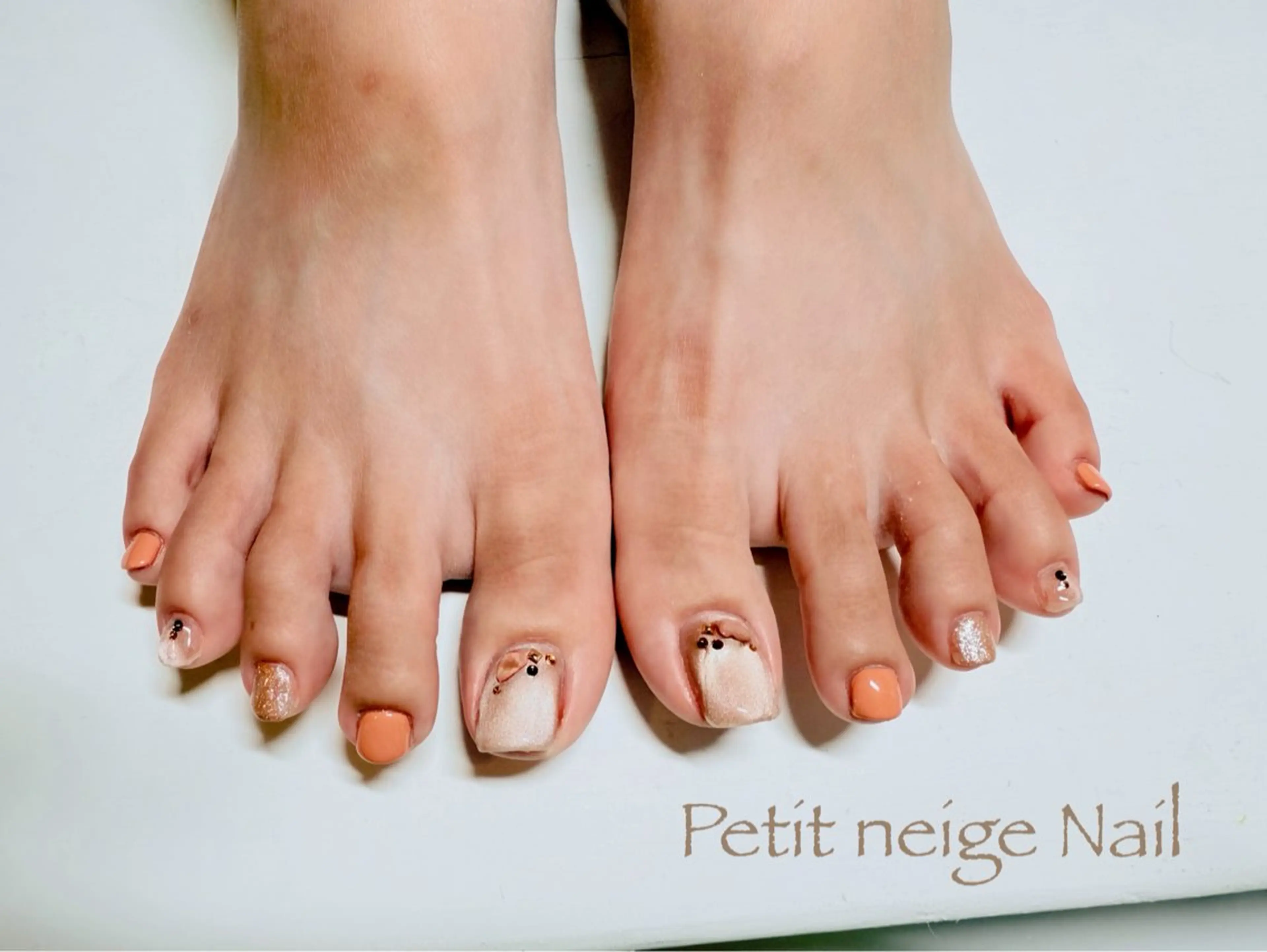 ネイル 山賀 小雪のネイルデザイン