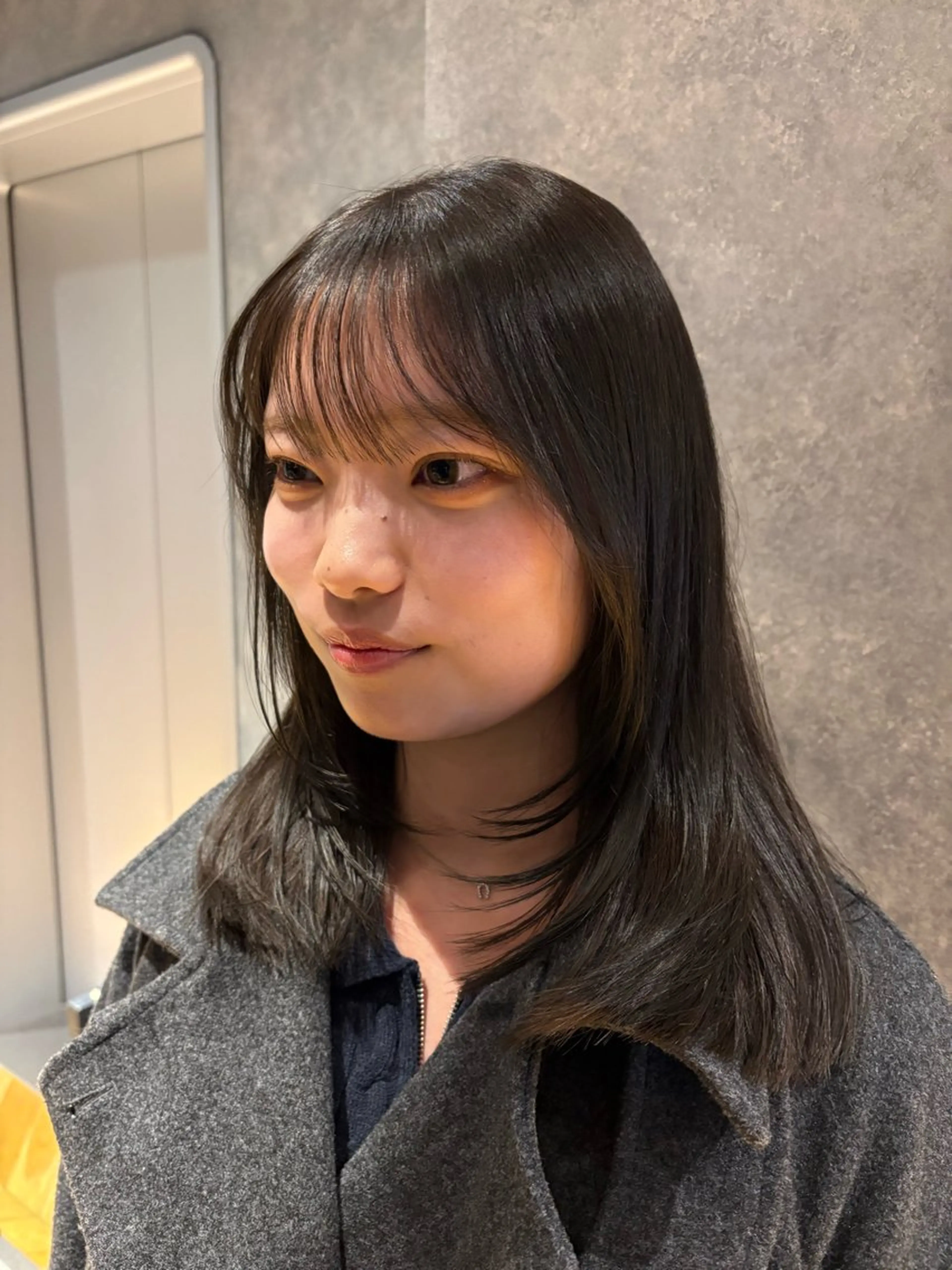 ミディアム MINX 野村実莉 カット/パーマのヘアスタイル