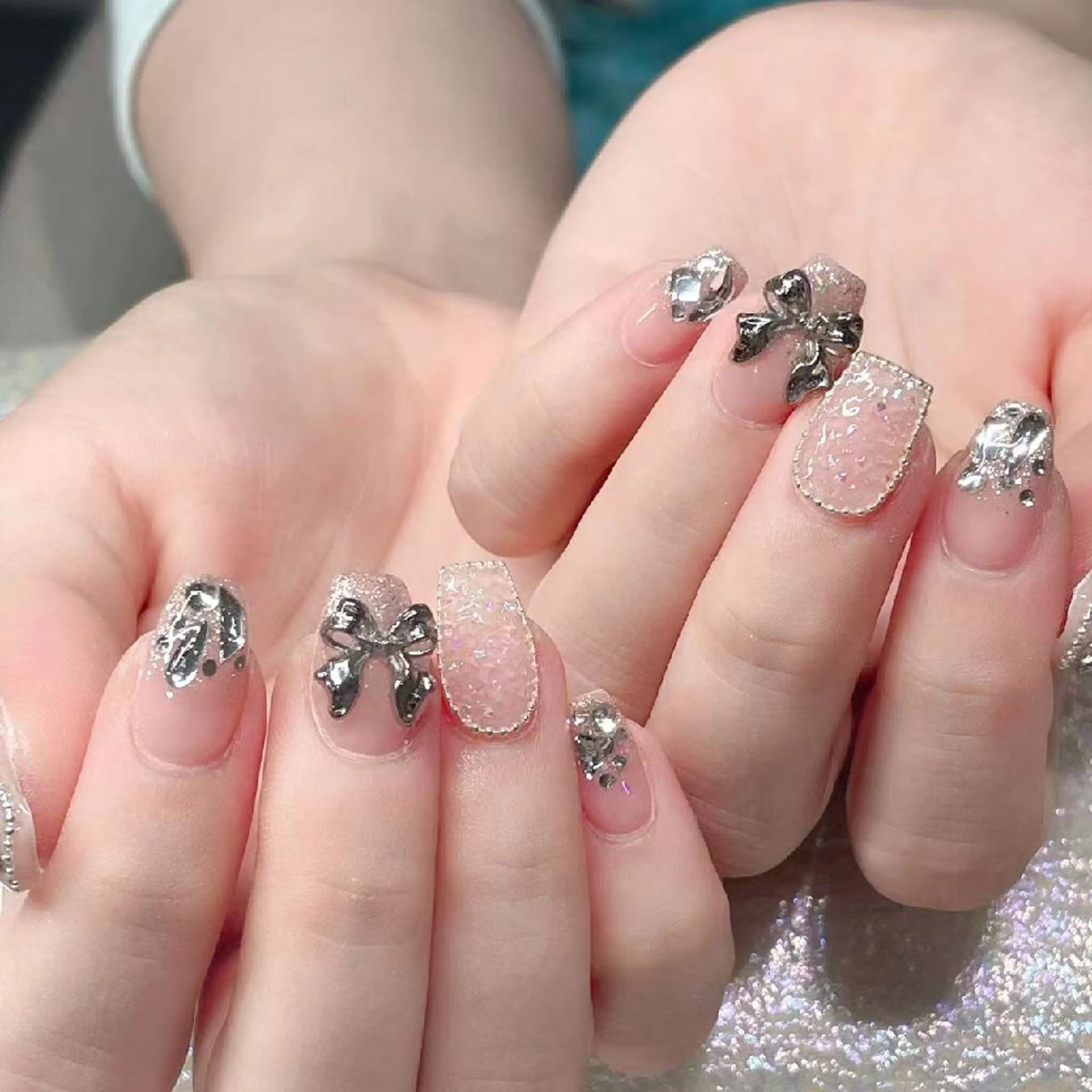 ネイル Queens みなみのネイルデザイン