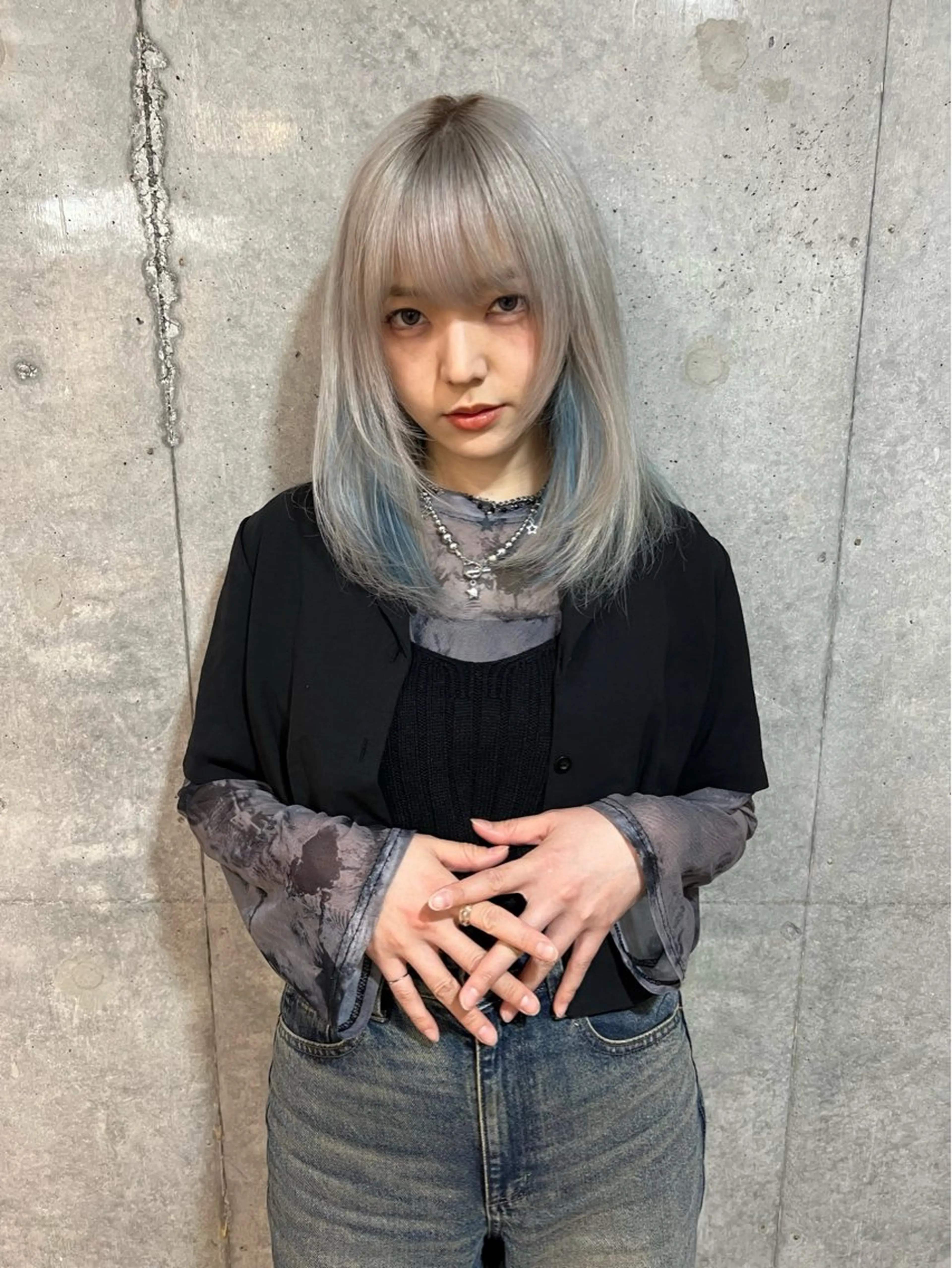 カラー ヘアカラー はなえ/ブリーチ/複 雑履歴修正のヘアスタイル