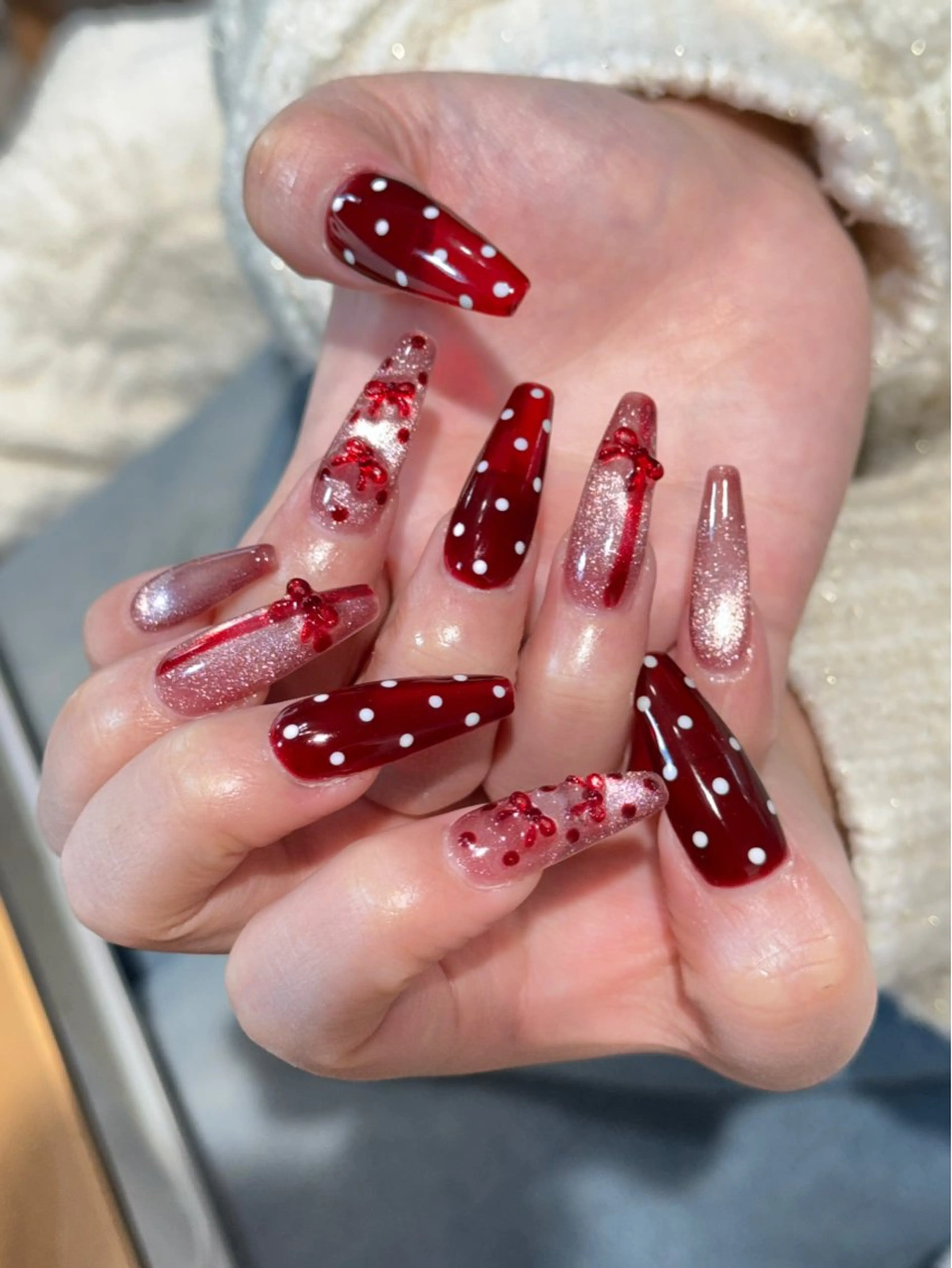 ネイル 持ち込み バレンタイン ハンドネイル ハンドケア 🦋Yumi Nail🦋Momoのネイルデザイン