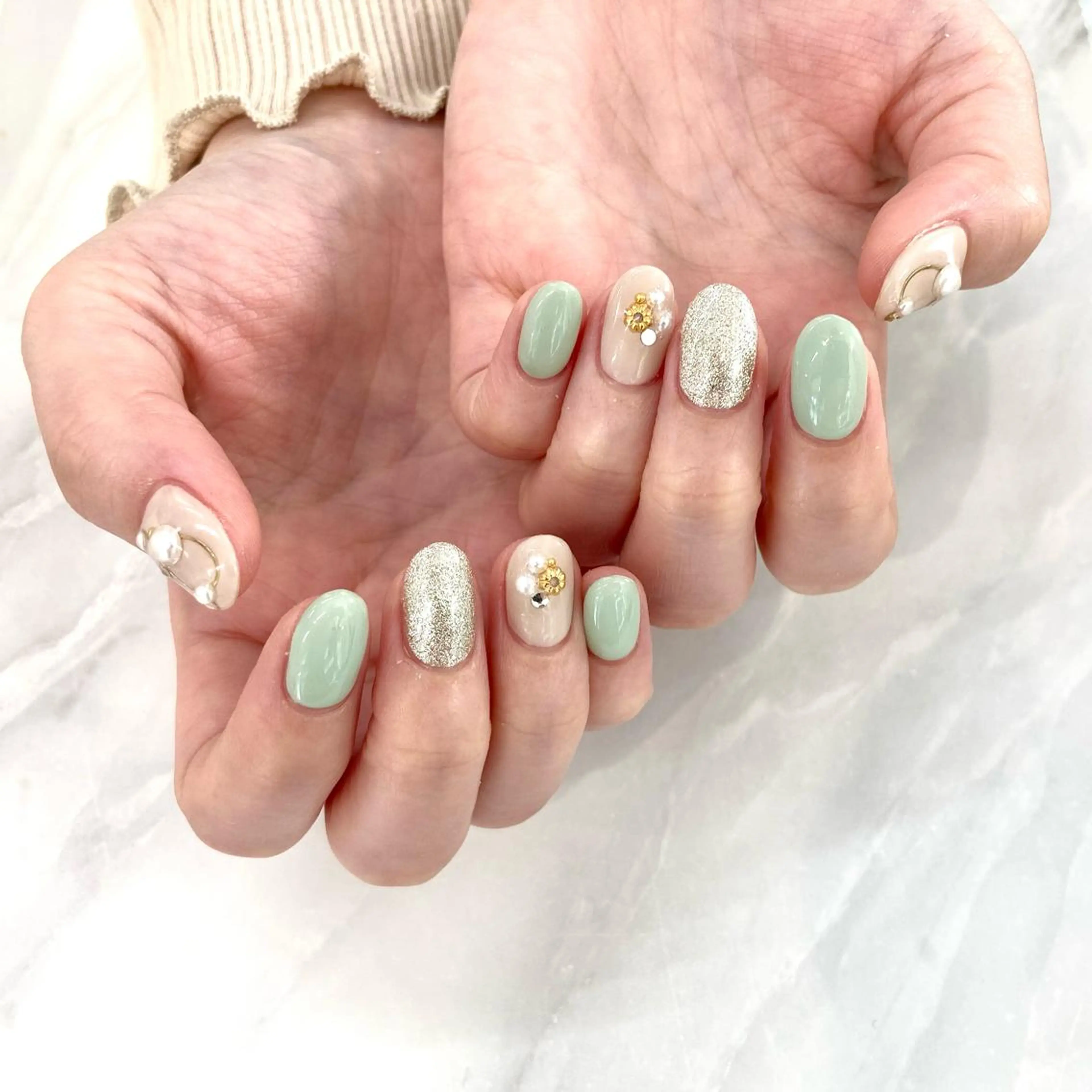 ネイル KODA308 Saoriのネイルデザイン