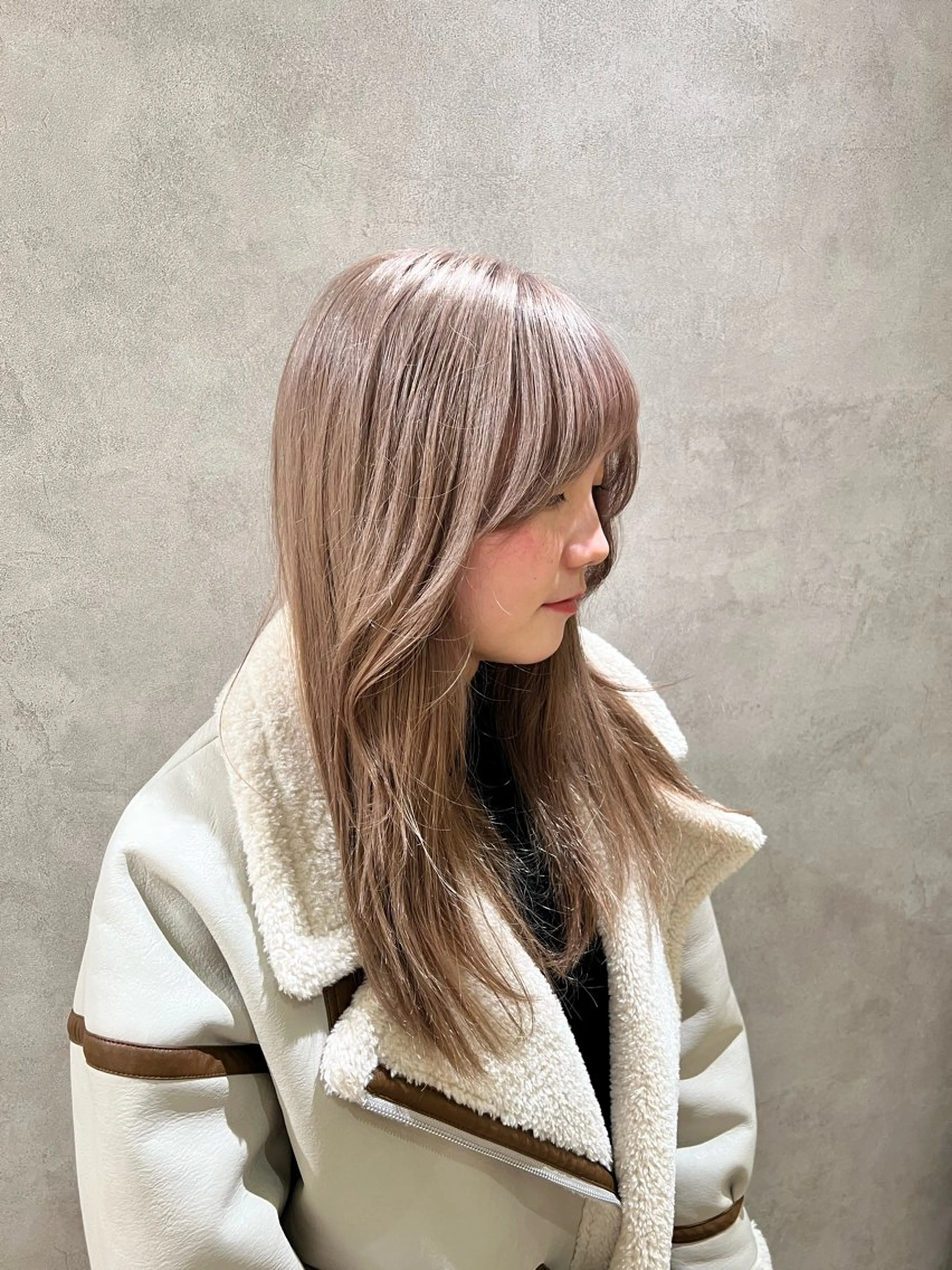 【🌟全員対象クーポン🌟】ケアブリーチ➕オンカラー➕2STEPトリートメント🍒の写真