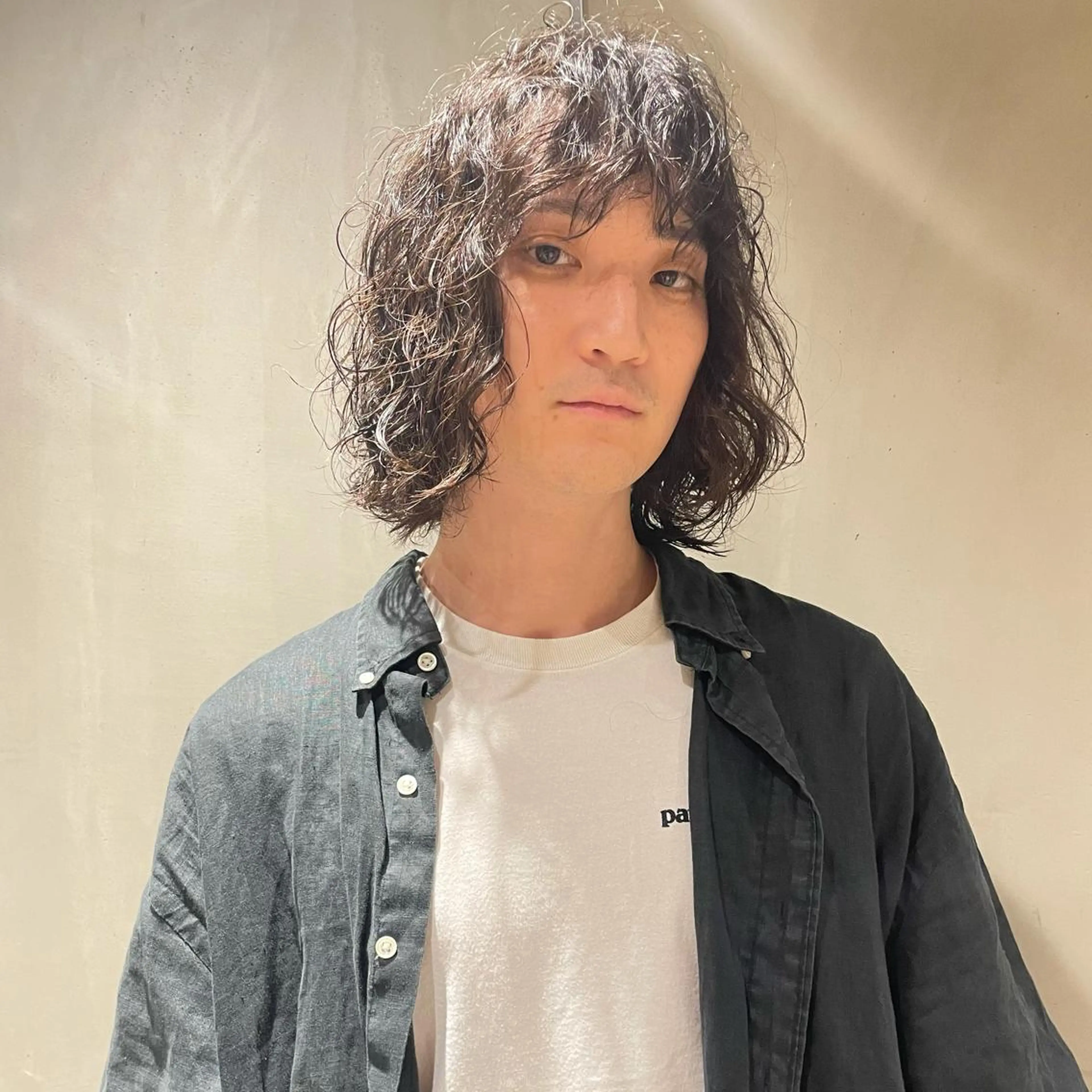 ロング パーマ メンズ ショートボブ メンズブリーチ メンズデザインカット フェードカット メンズハイライト カット パーマ 🌈圧倒的デザイン パーマ　関和希のヘアスタイル