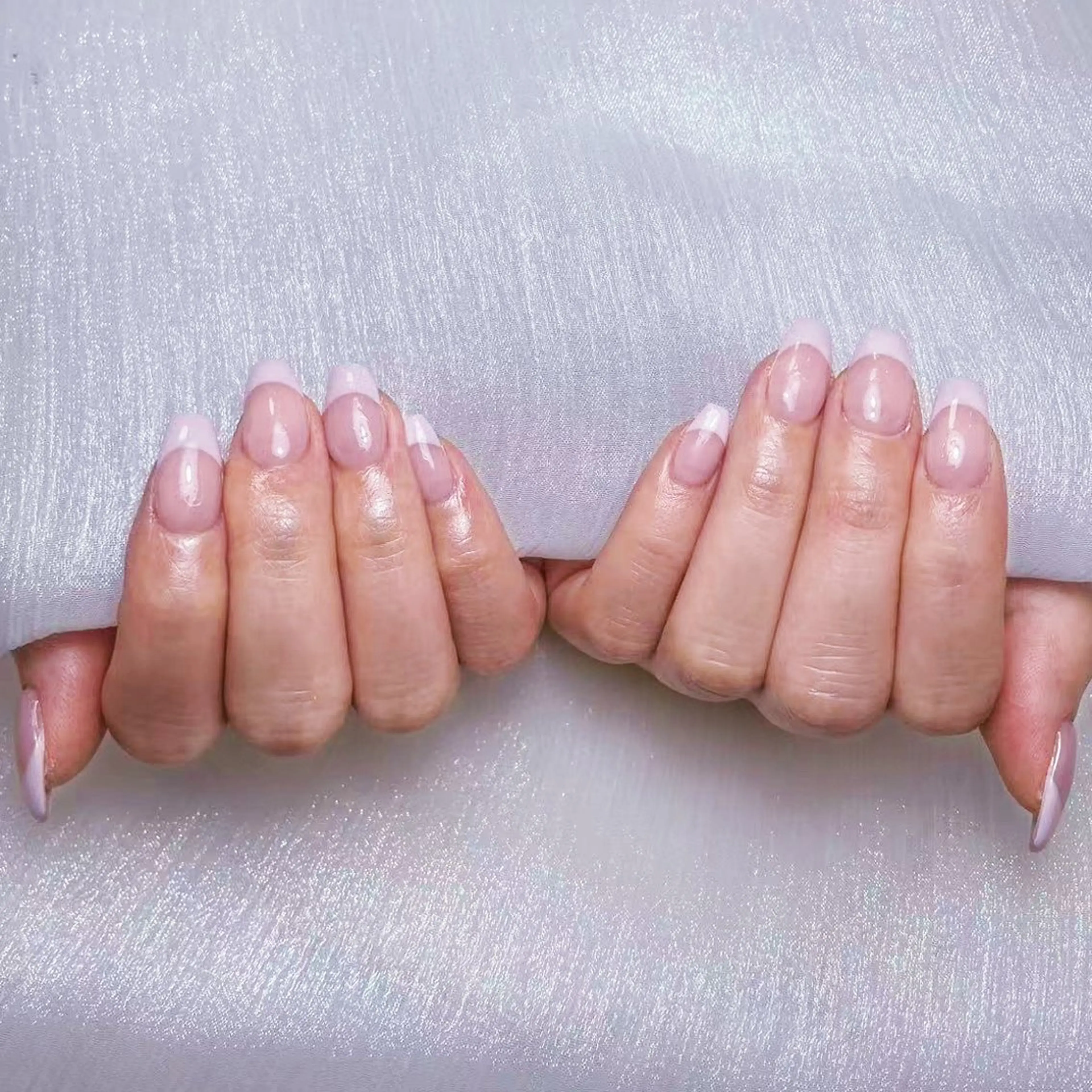 ネイル アートネイル オーロラネイル キラキラネイル 韓国ネイル マグネットネイル ハンドネイル ハンドケア Plenty 💞のネイルデザイン