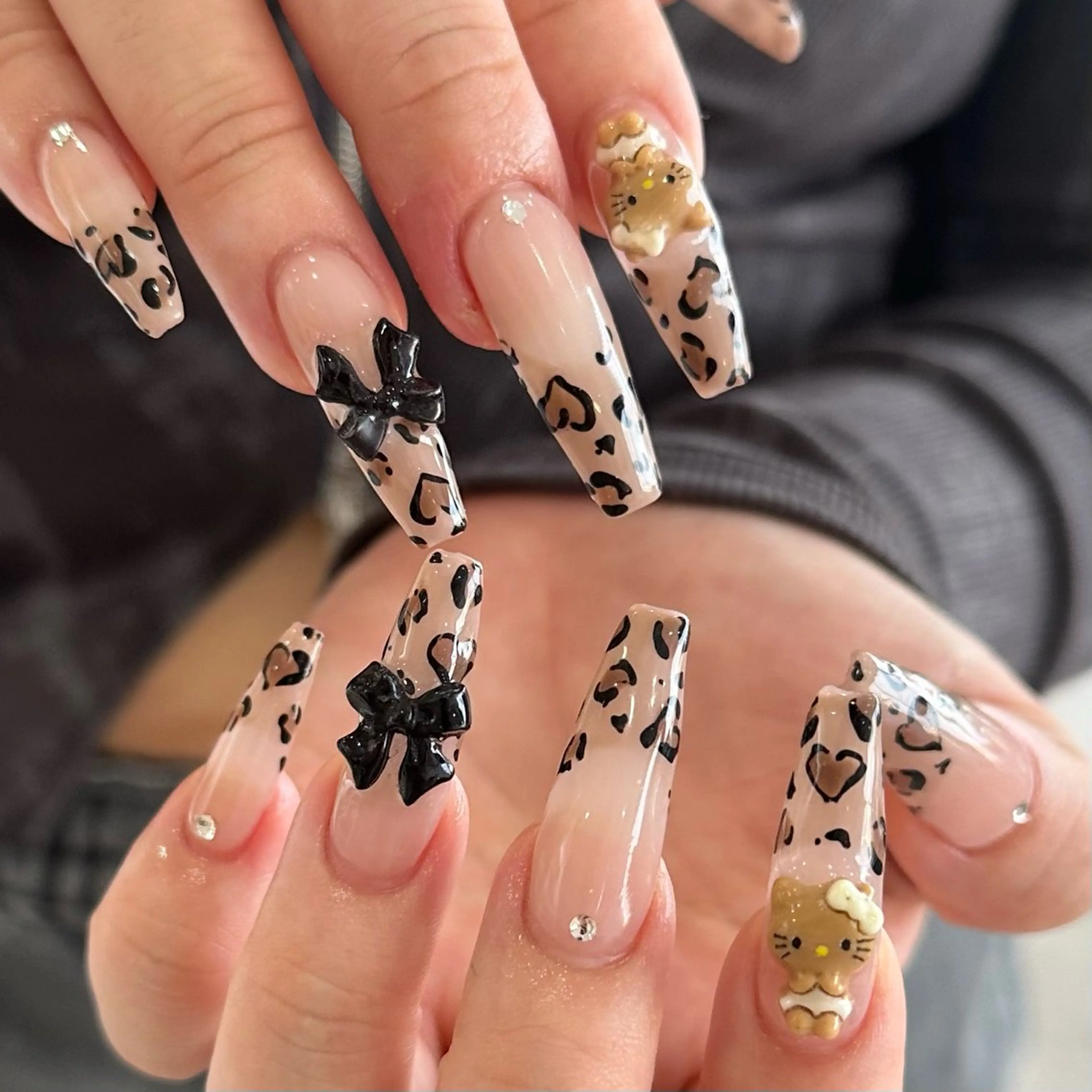 ネイル アートネイル nail atelier be'所属・be' Yuhiのネイルデザイン