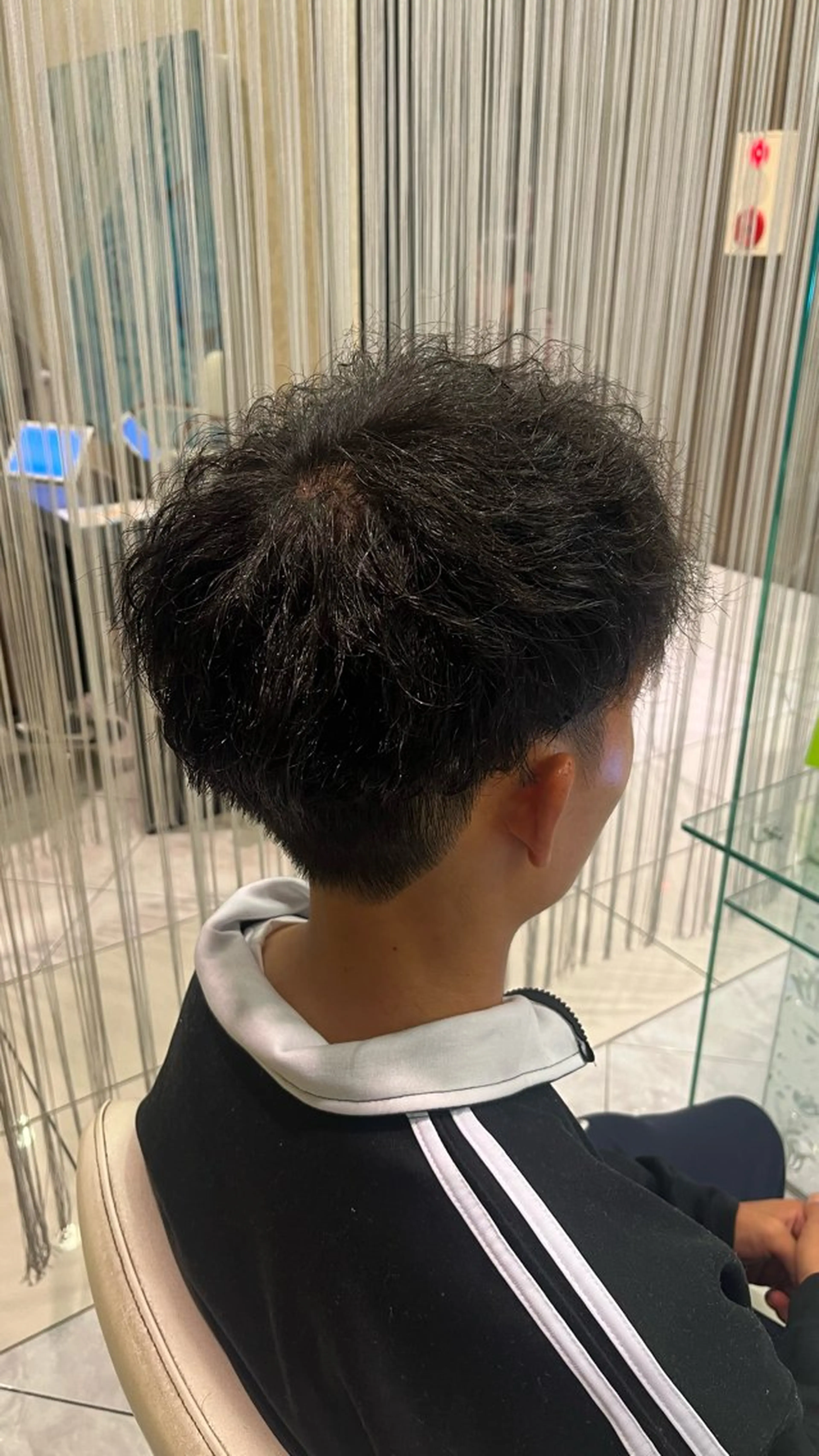 パーマ メンズ 透明感/ハイトーン Annaのヘアスタイル