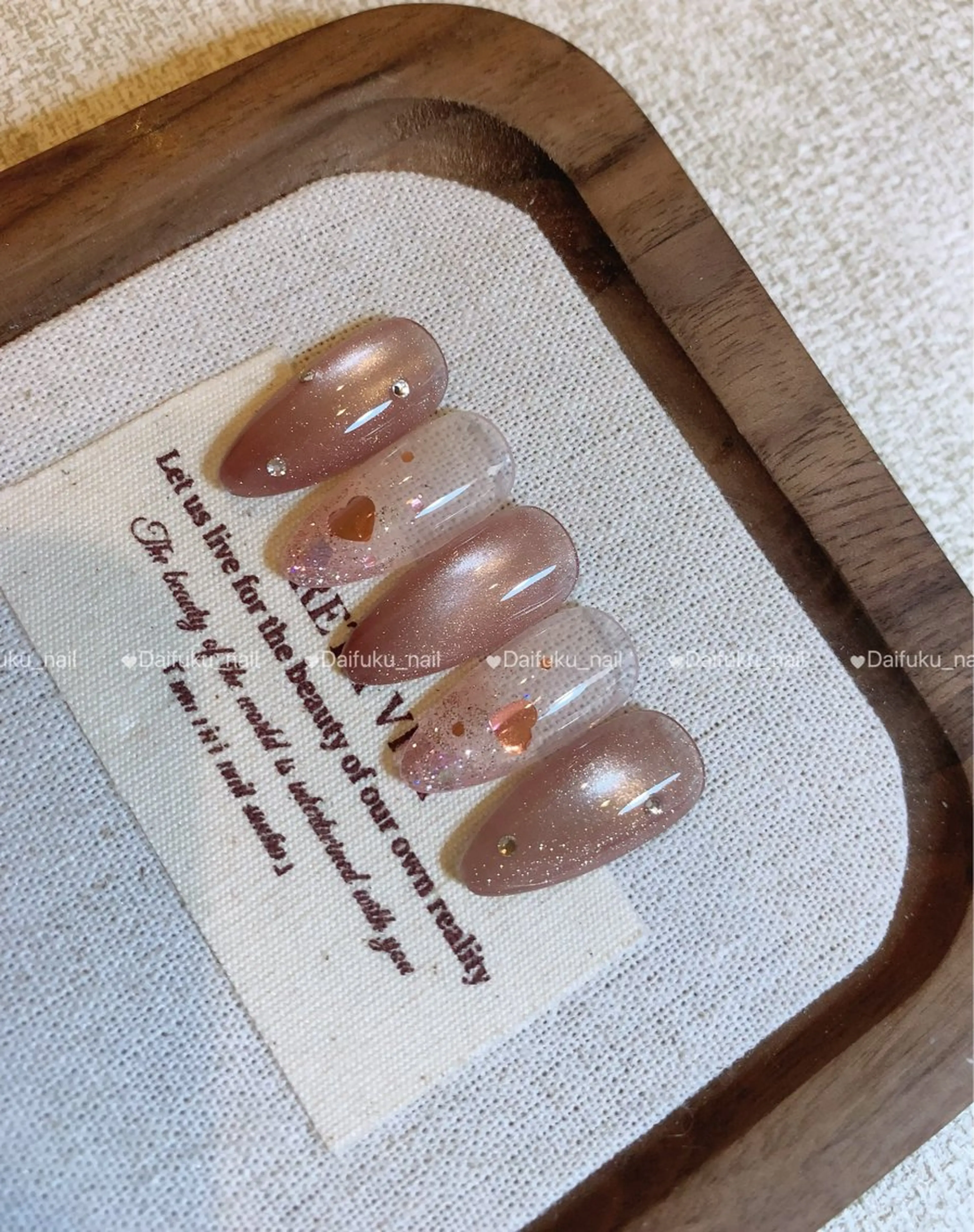 ミディアム ハンドネイル Daifuku nailsのネイルデザイン